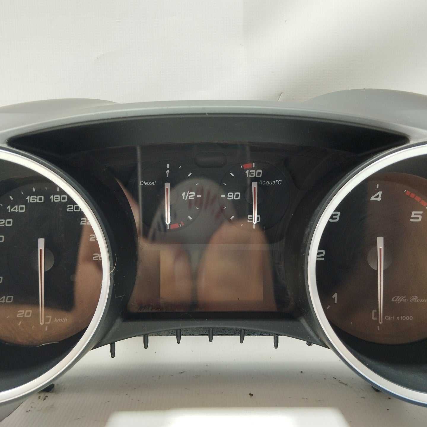 Alfa Romeo Giulietta 1.6 MTJ instrument panel code: 50538657 ecoAG2481