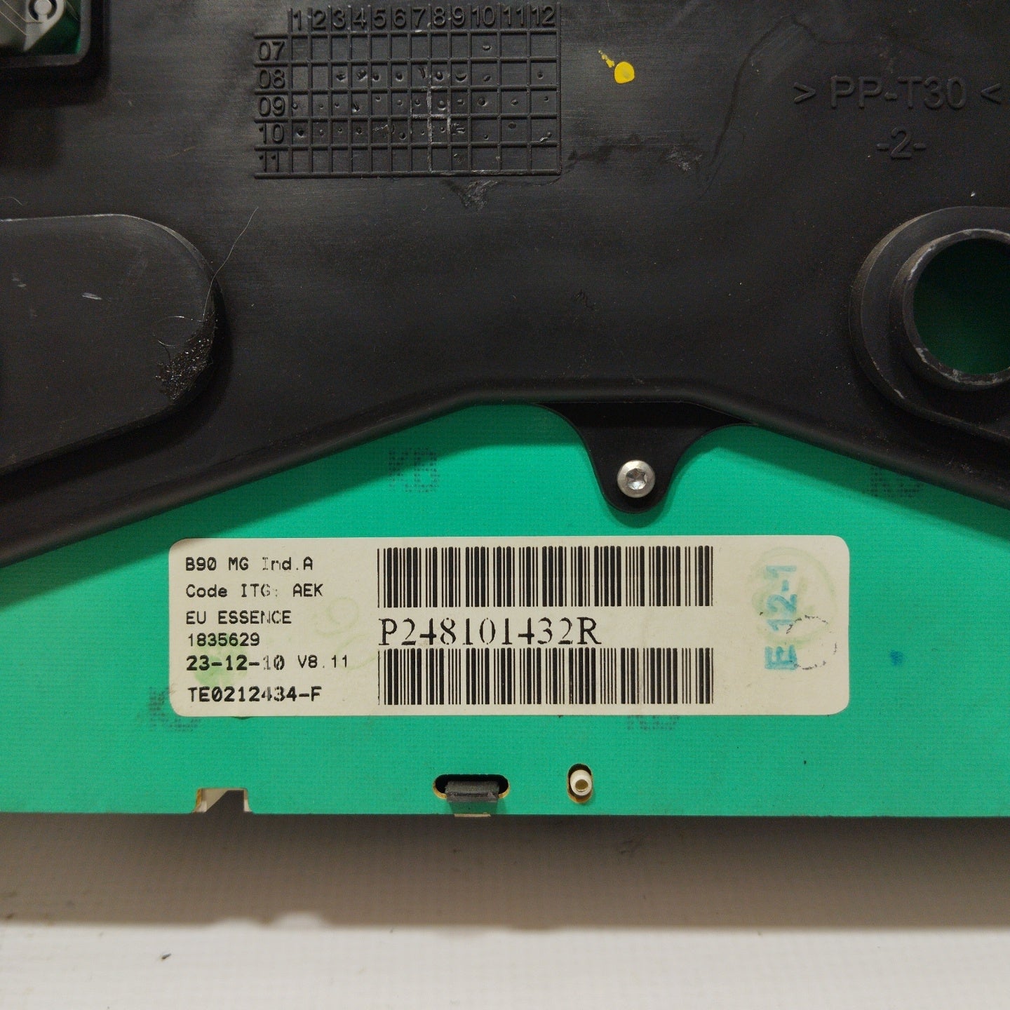 Instrument cluster Dacia Sandero 1.2b 2010 code: P248101432R ecoAG2483