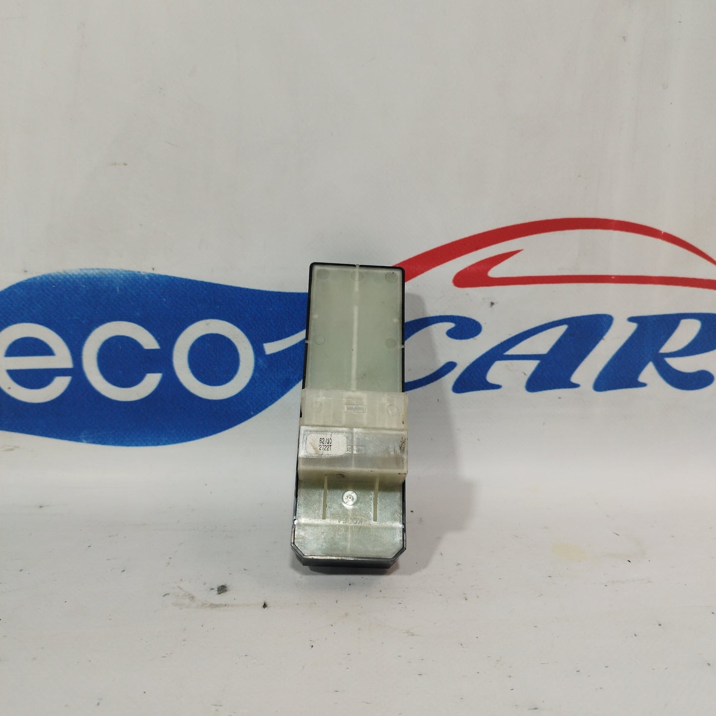 Front left control panel with 2 buttons Suzuki Swift 2009 code: 62j10 2722t ecoAC4672