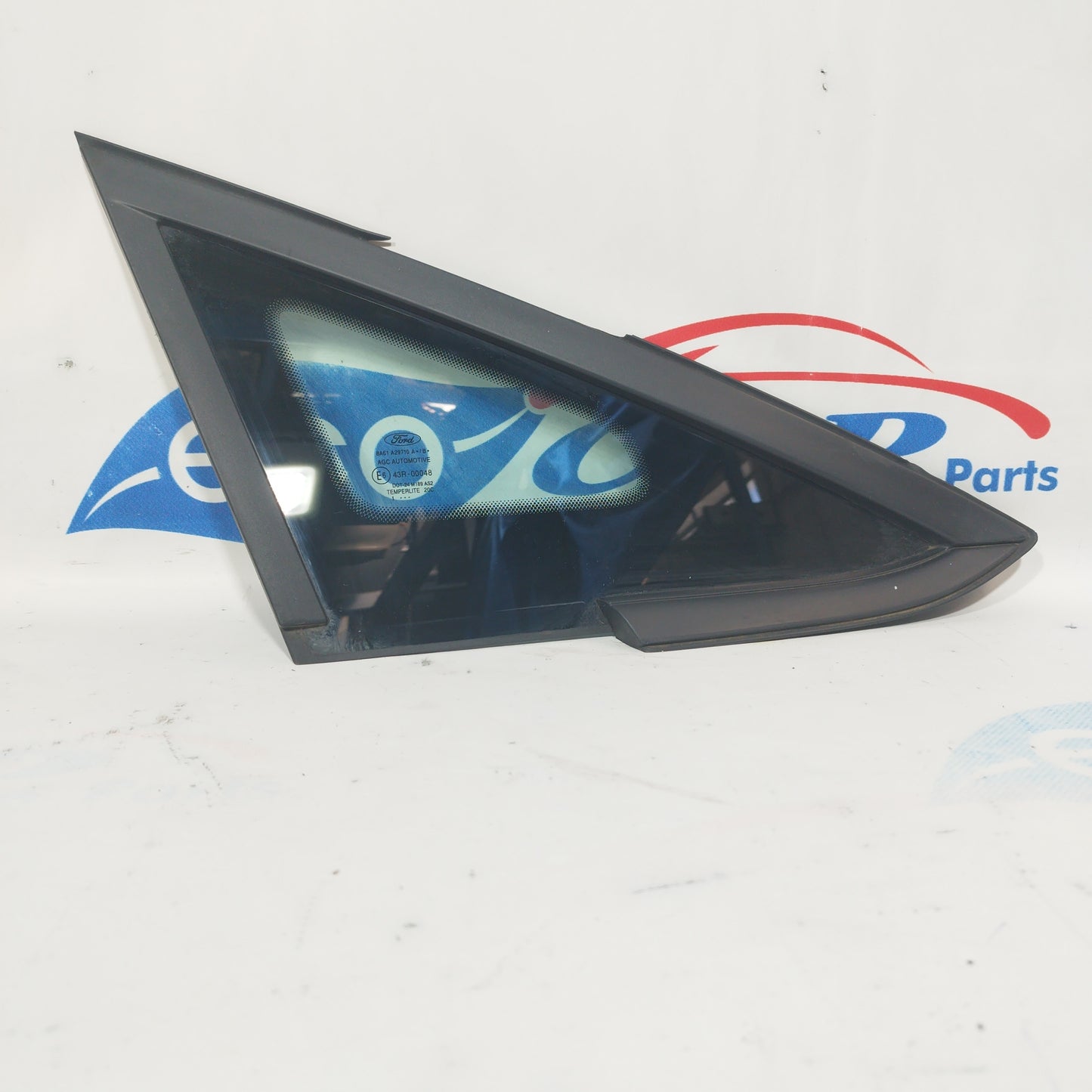 Front right fixed glass Ford Fiesta 2011 ecoac4685