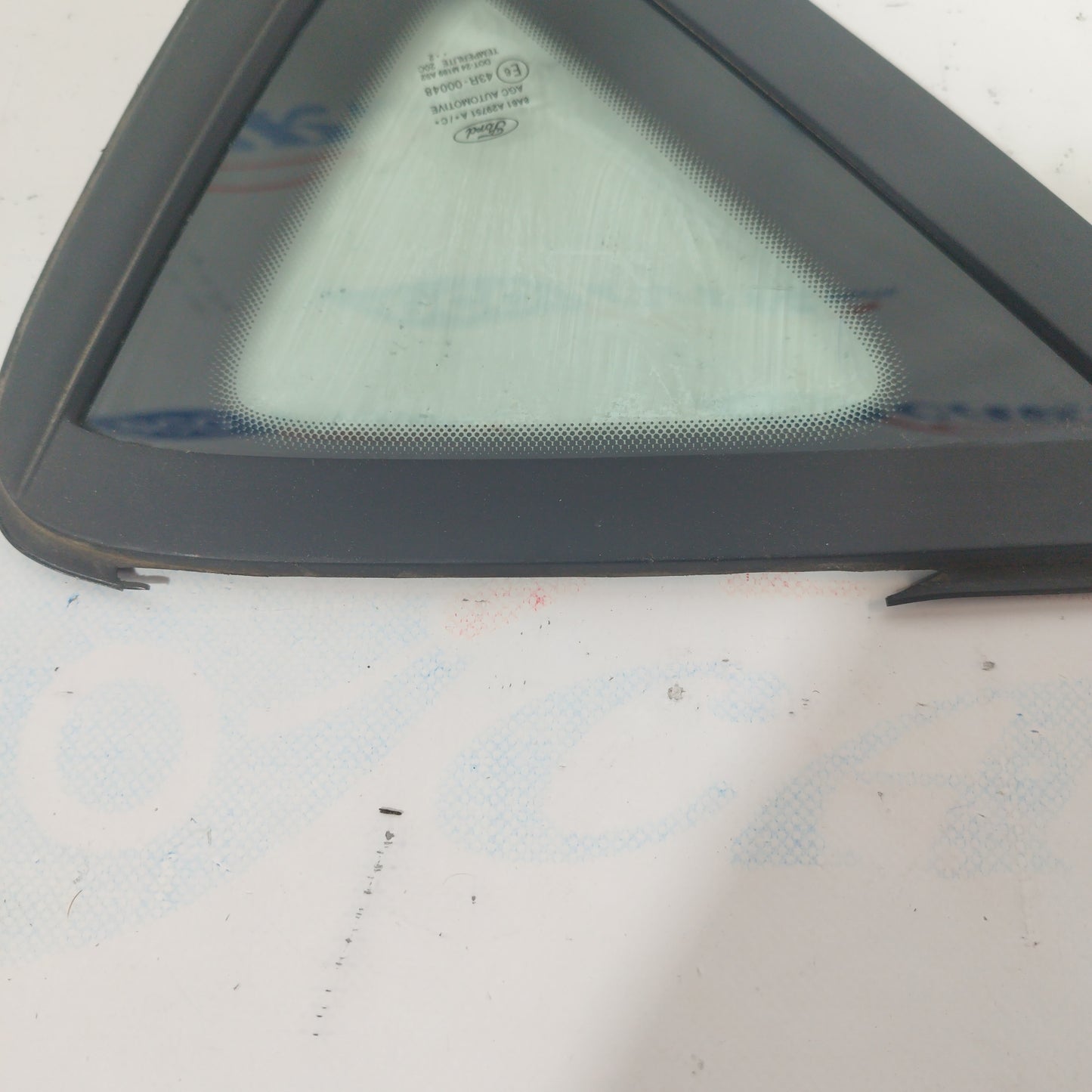 Left rear fixed glass Ford Fiesta 2012 ecoac4686