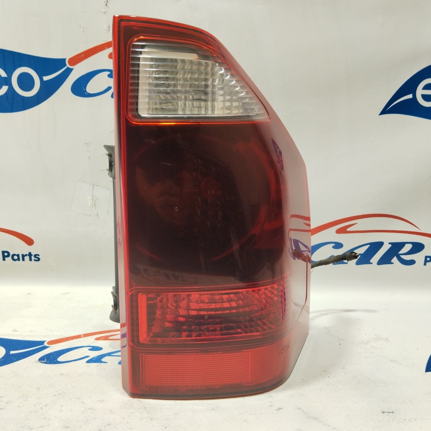 Fanale posteriore dx Mitsubishi Pajero 2005 ecoAG2527