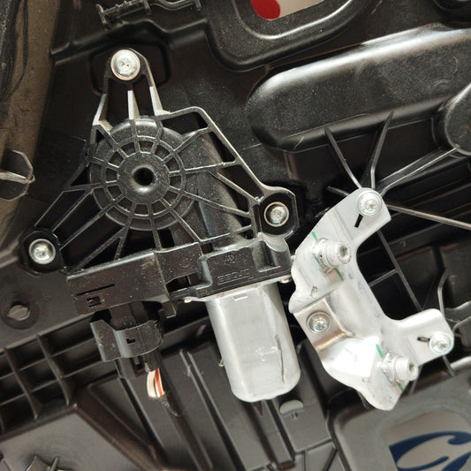 Cremagliera a pannello posteriore dx Jeep Renegade 2020 cod: C46790-103 ecoAG2540