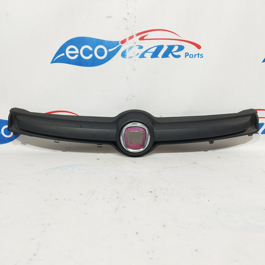Fiat New Panda 2013 Frontgrill Mitte Code: 735520656 ecoAC4735