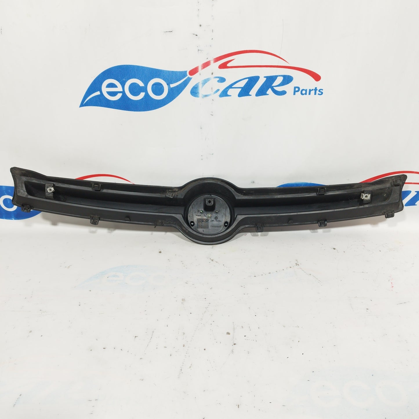 Fiat New Panda 2013 Frontgrill Mitte Code: 735520656 ecoAC4735