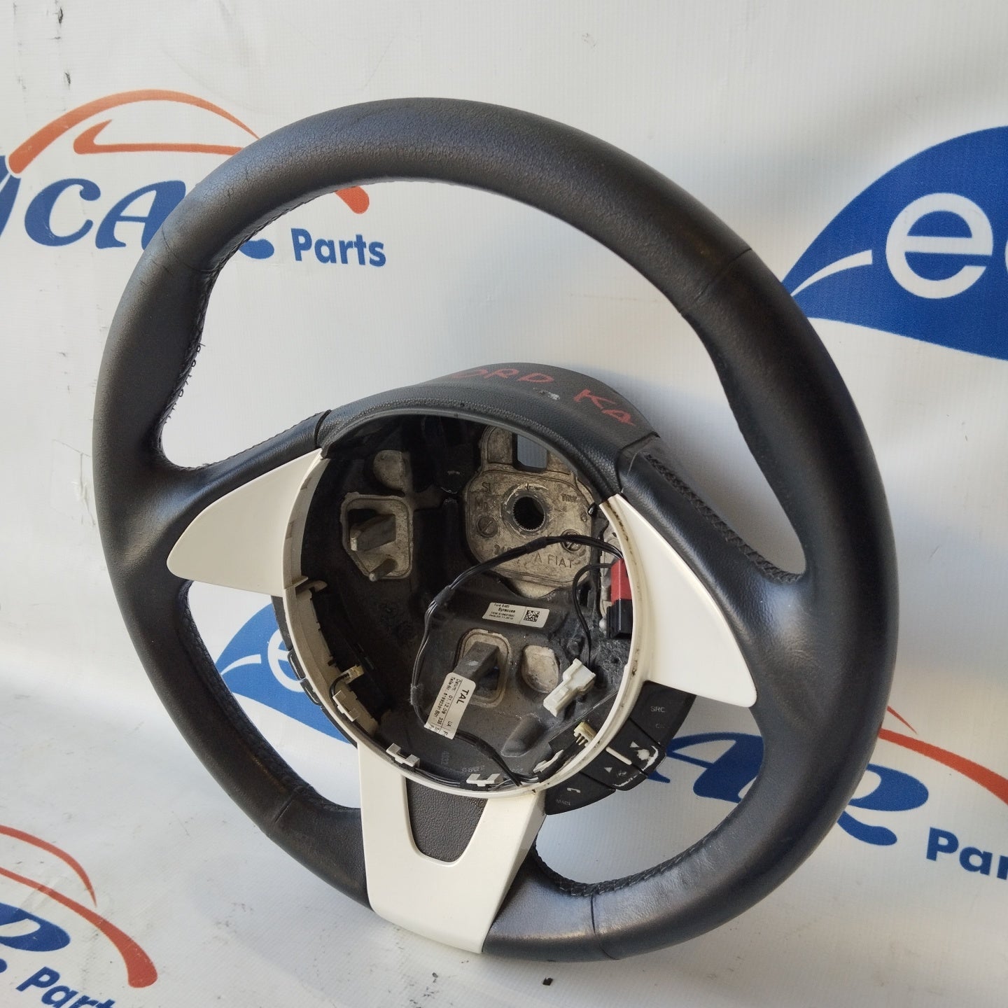 Steering wheel with controls Ford Ka 2013 code: 619931150c ecoAG2573