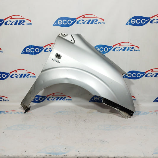 Right fender silver gray Toyota Corolla Verso 2005 ecoAC4744