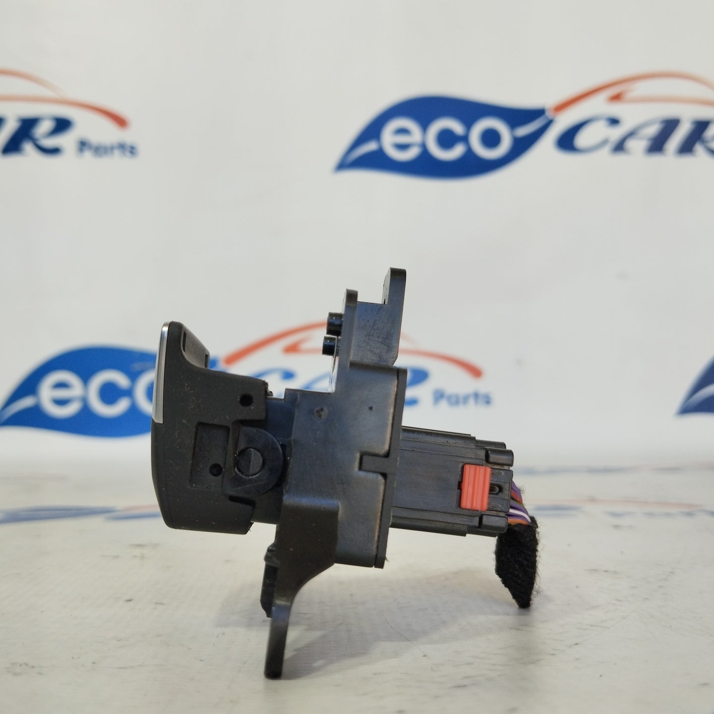 Jeep Renegade 2020 electric handbrake button cod: 07356365590 ecoAG2582