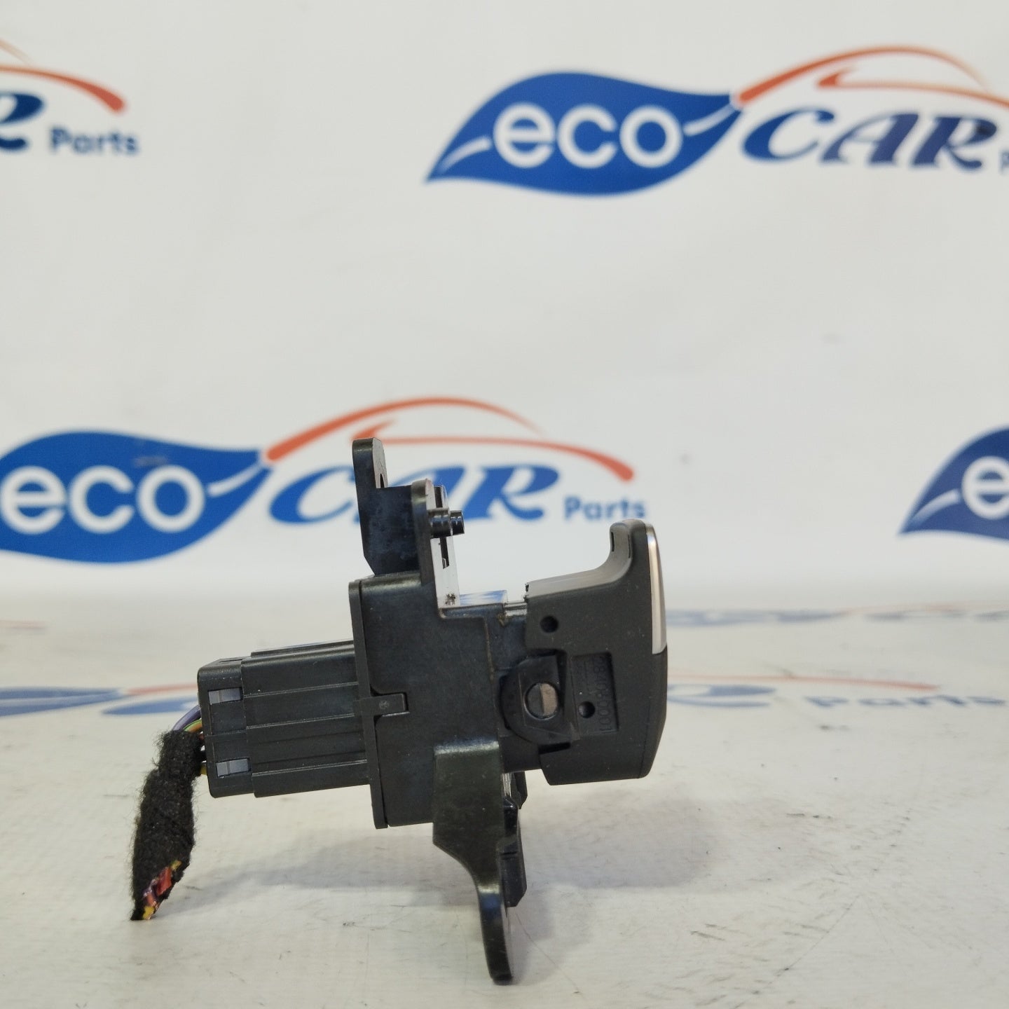 Jeep Renegade 2020 electric handbrake button cod: 07356365590 ecoAG2582