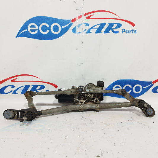 Front windshield wiper motor Renault Clio 2010 4 pin code: 54523611 ecoAC4771