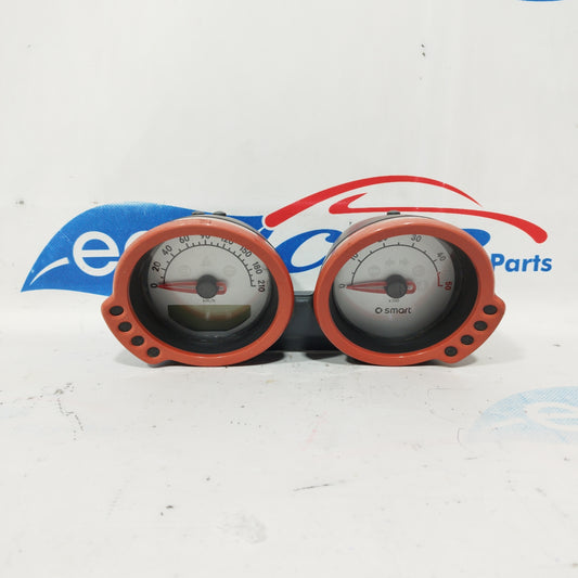 Smart Forfour 1.5 CDI 2005 Instrumententafel-Code: a4545403311 ecoAC4783