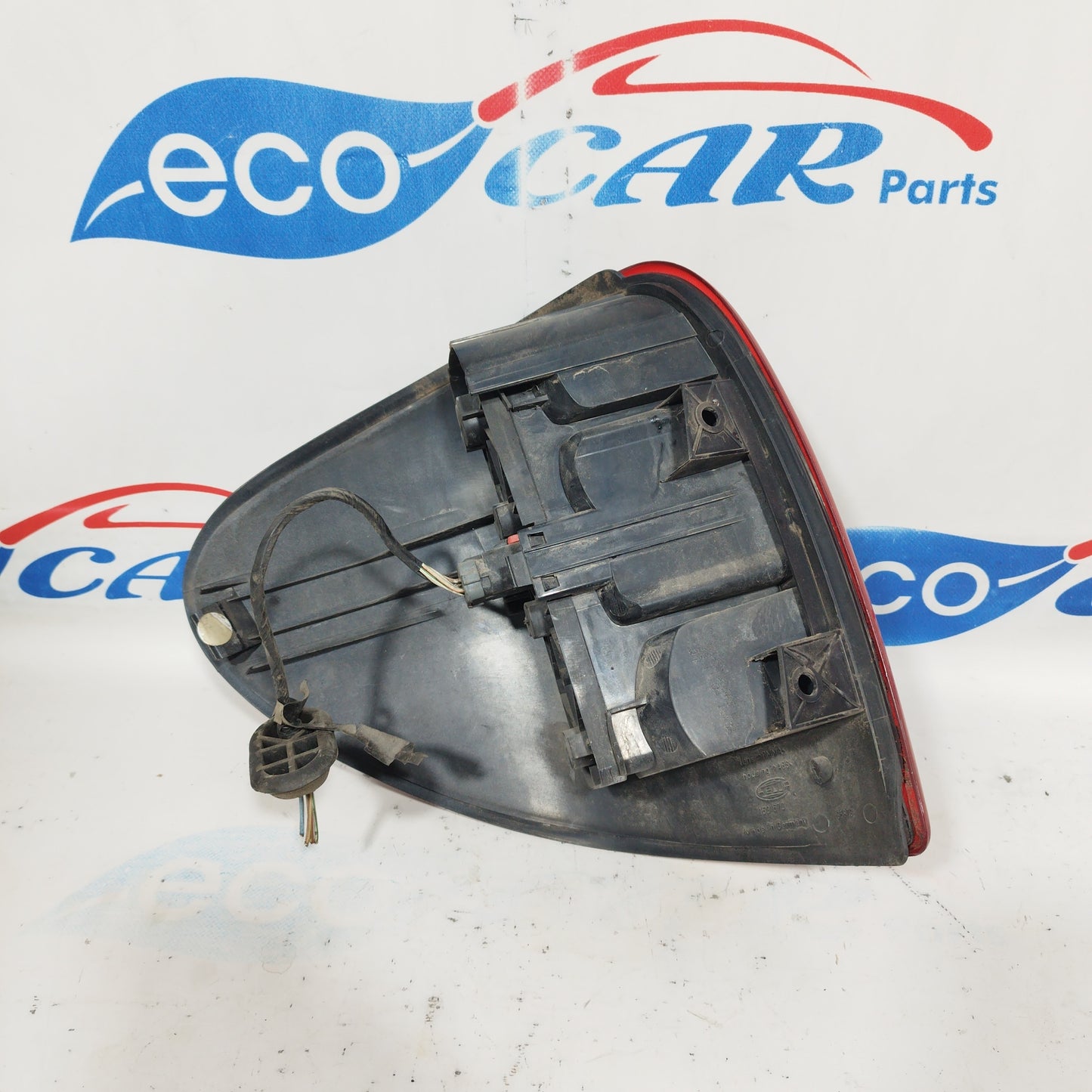 Fanale posteriore dx Chrysler Voyager 2004 codice: 04857306ab ecoAC4793