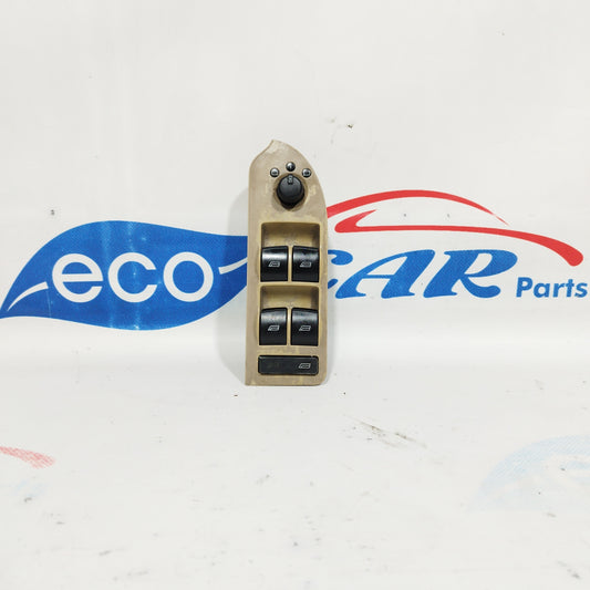 Pulsantiera anteriore sx beige Audi A2 2005 codice: 8z0959851 ecoAC4799