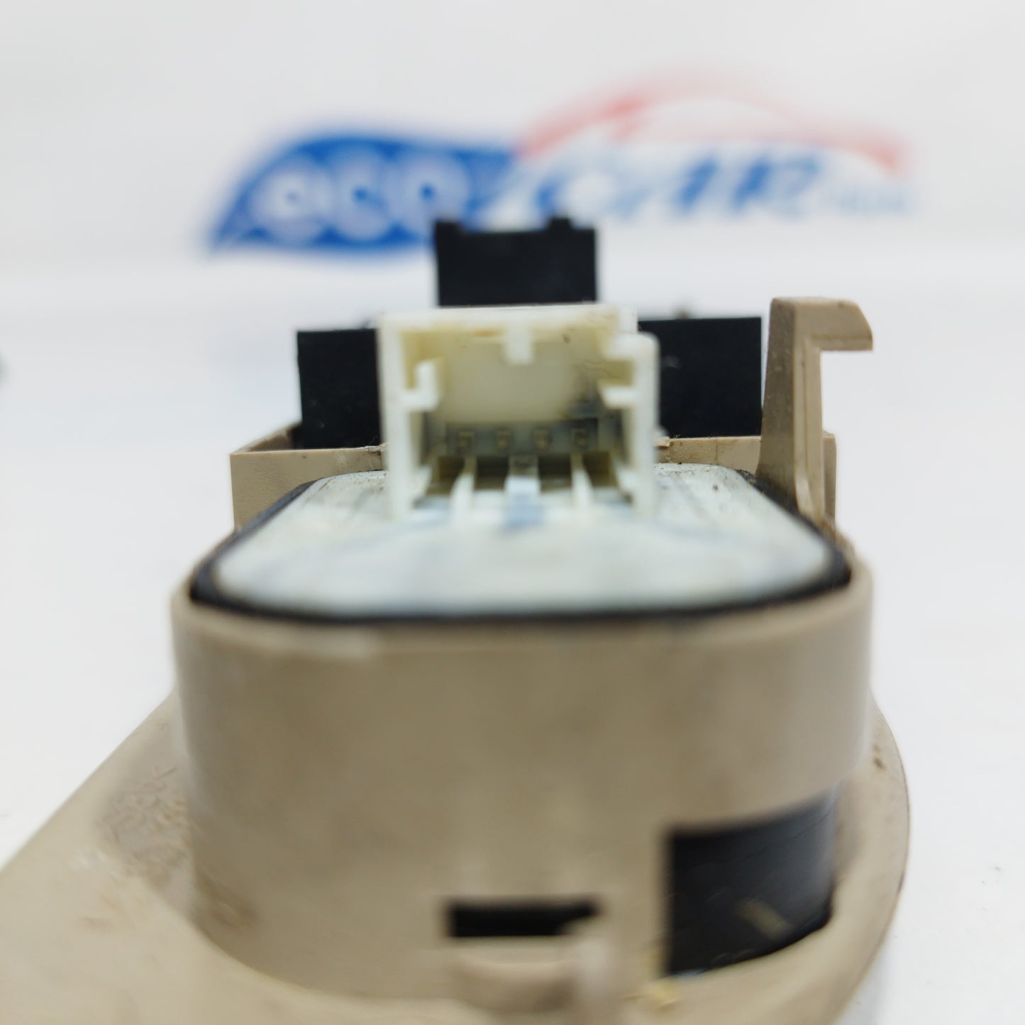 Pulsantiera anteriore sx beige Audi A2 2005 codice: 8z0959851 ecoAC4799