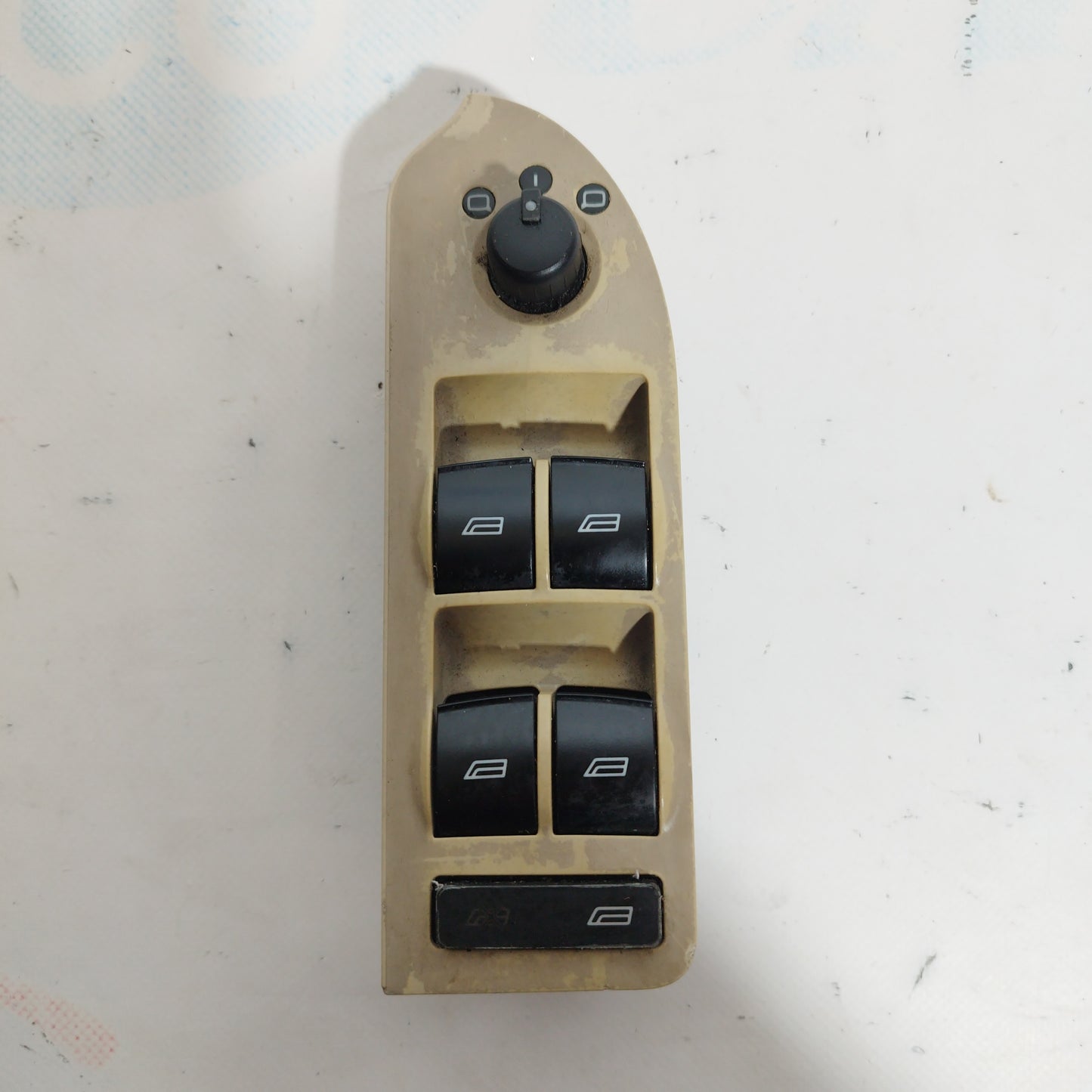 Pulsantiera anteriore sx beige Audi A2 2005 codice: 8z0959851 ecoAC4799