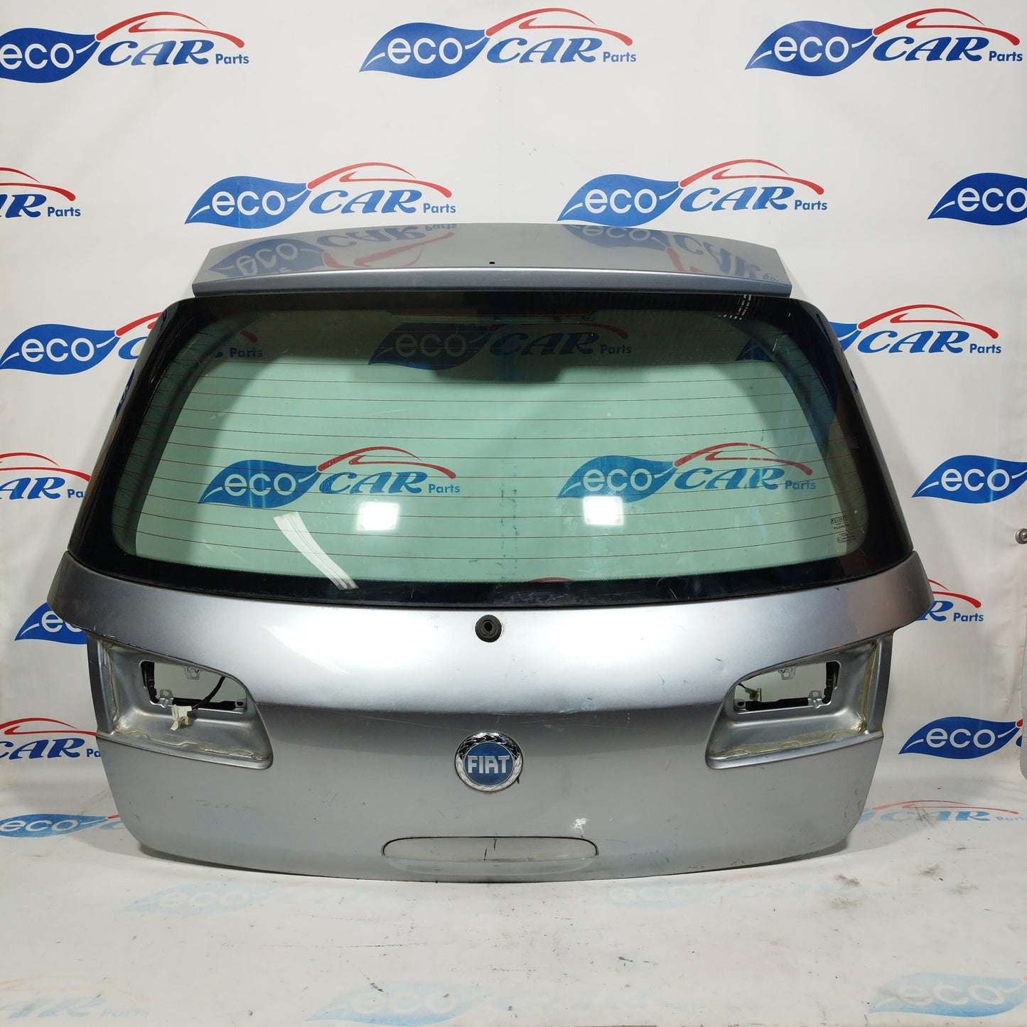 Silver gray tailgate Fiat Croma 2006 ecoAC4811