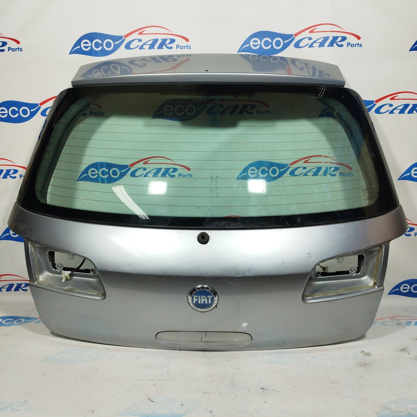 Silver gray tailgate Fiat Croma 2006 ecoAC4811