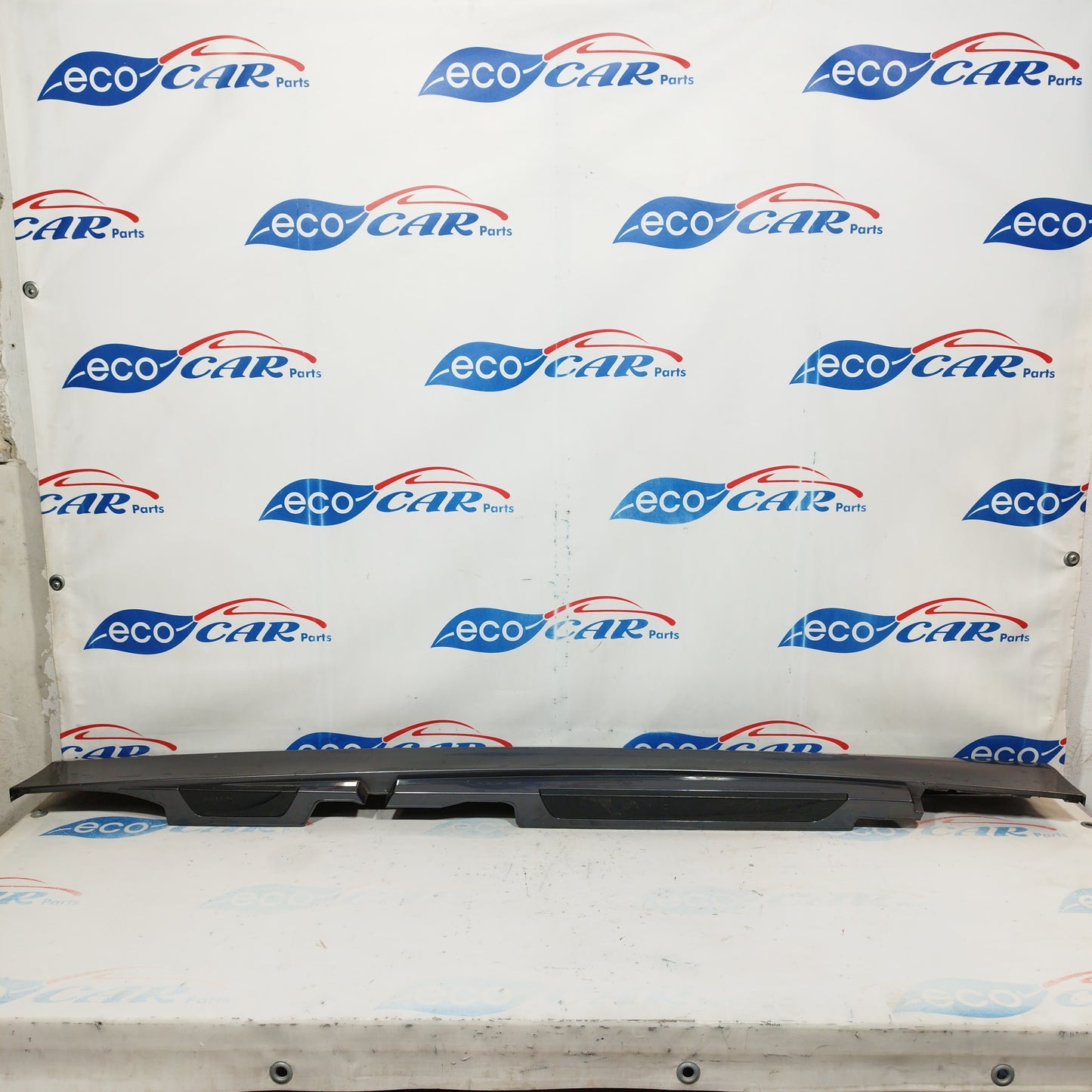 Minigonna sx grigio scuro Bmw Serie 1 2007 codice: 5177-7184353 ecoAC4842