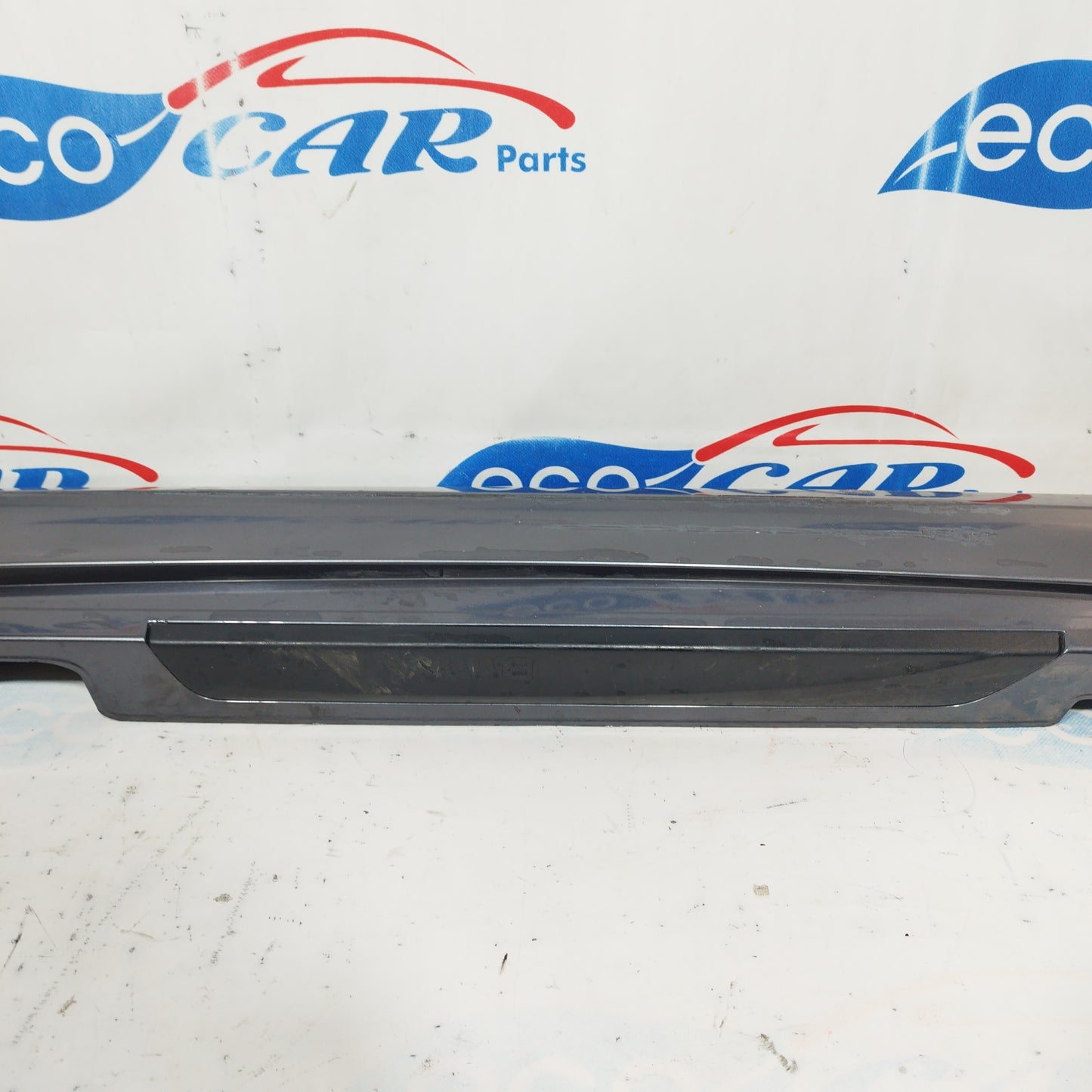 Minigonna sx grigio scuro Bmw Serie 1 2007 codice: 5177-7184353 ecoAC4842