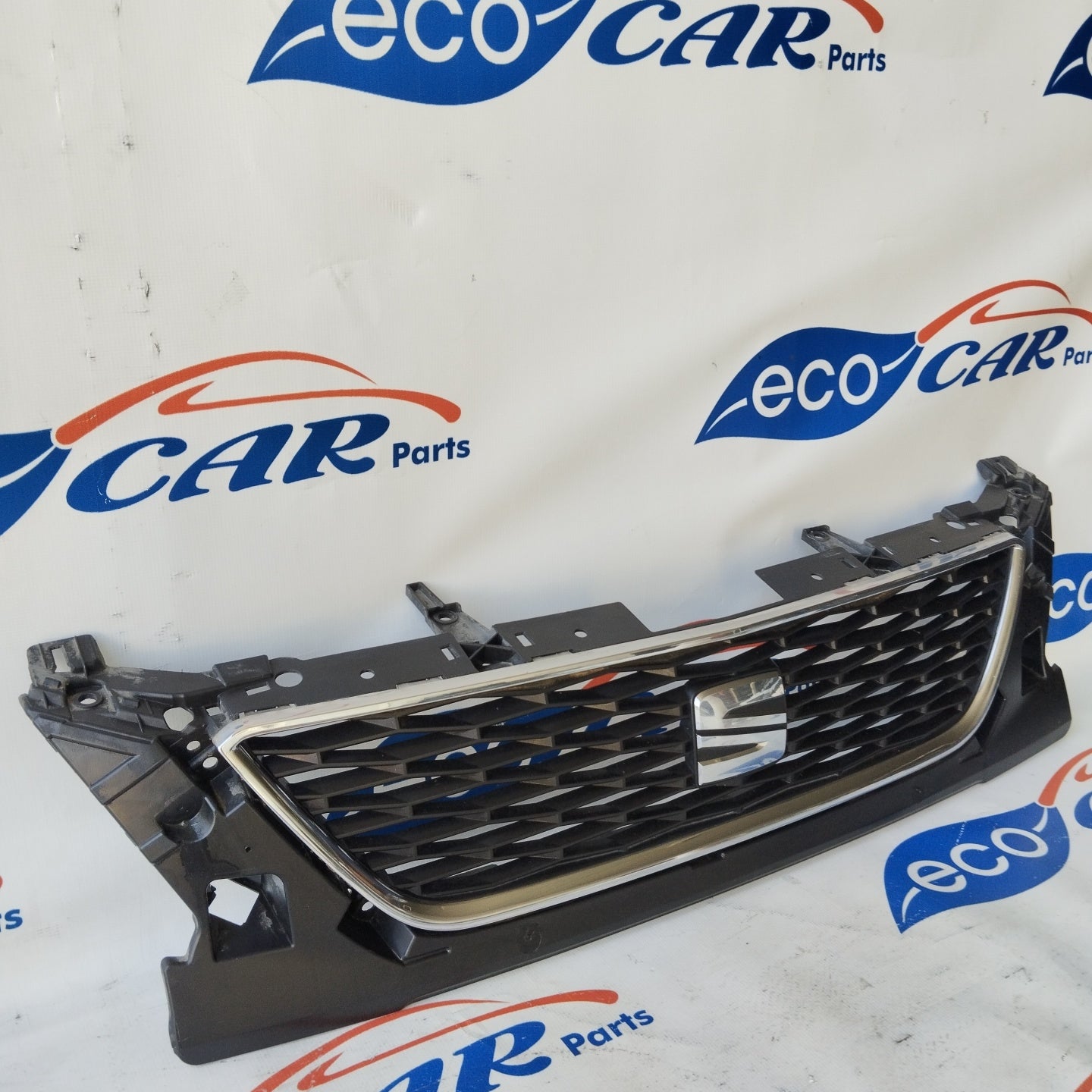 Front bumper mask Seat Leon 2016 code: 5f0853654f ecoAG2631