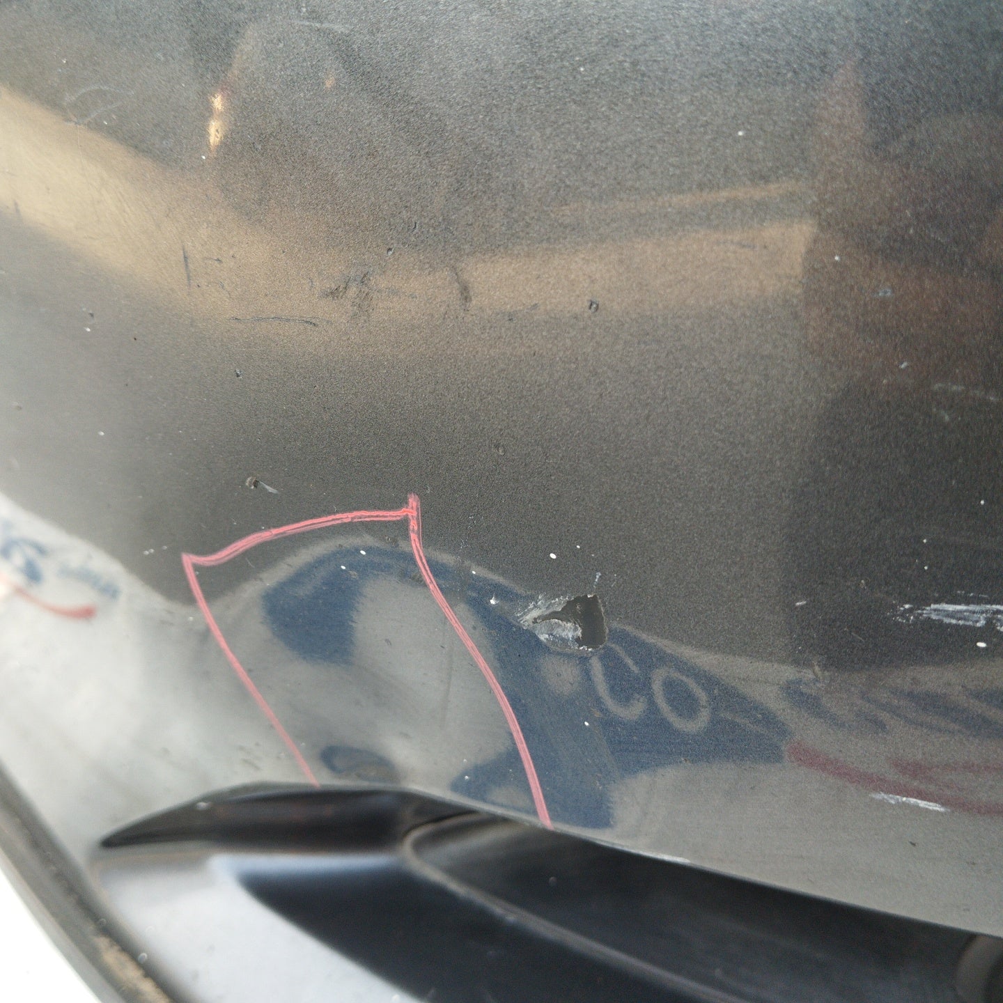 Paraurti anteriore grigio canna di fucile Toyota Auris 2008 ecoAG2633