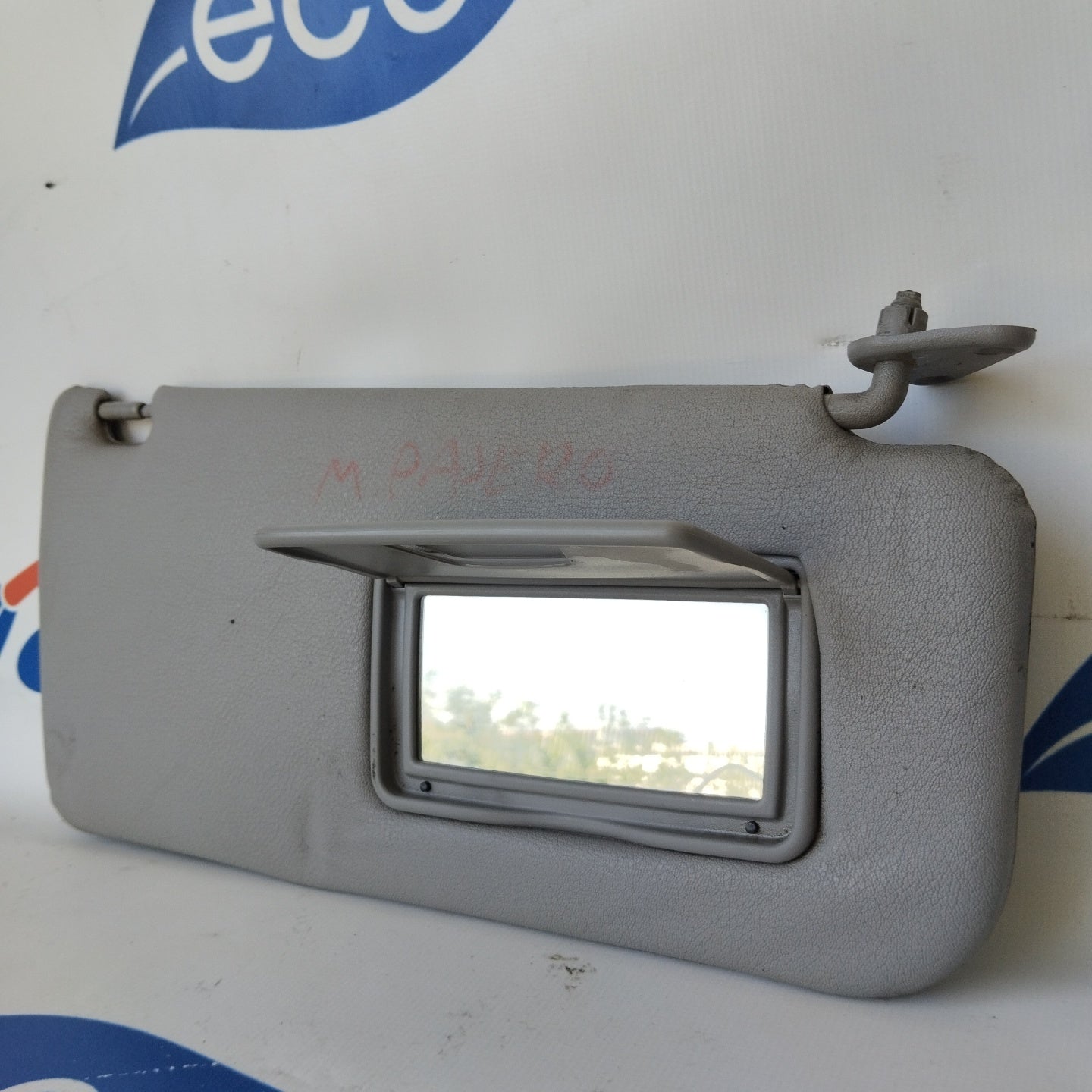 Right sun visor Mitsubishi Pajero 2006 ecoAG2641