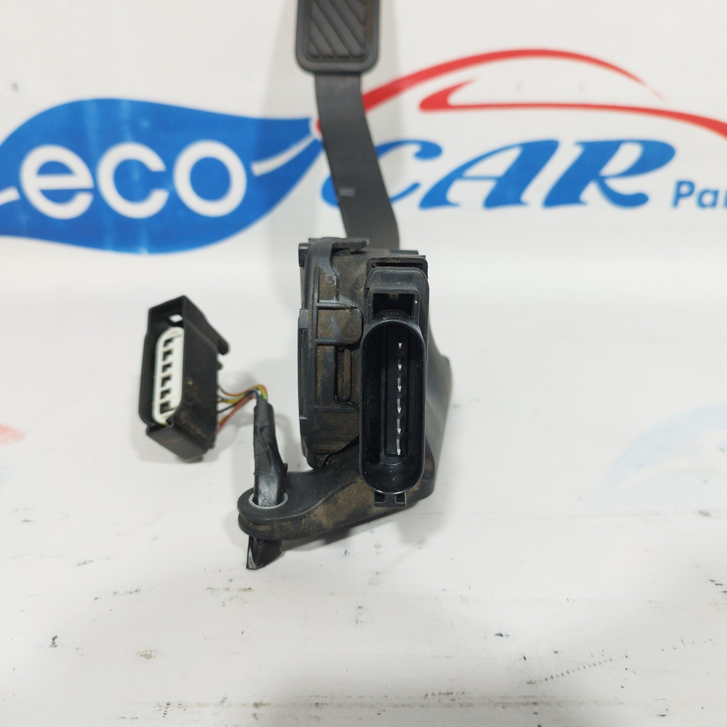 Ford Fiesta 2011 6-poliger Gaspedalcode: 8v21-9f836-ab ecoAC4878