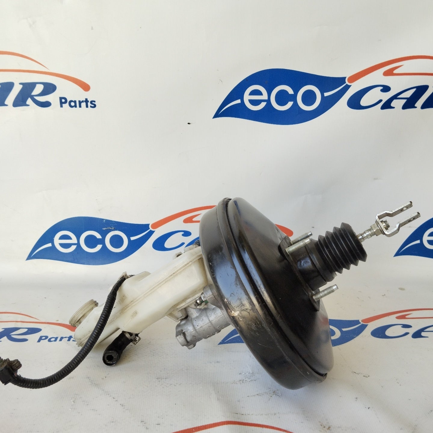 Servofreno Toyota Auris 1.4 D 2007 cod: 0204051451 ecoAG2648