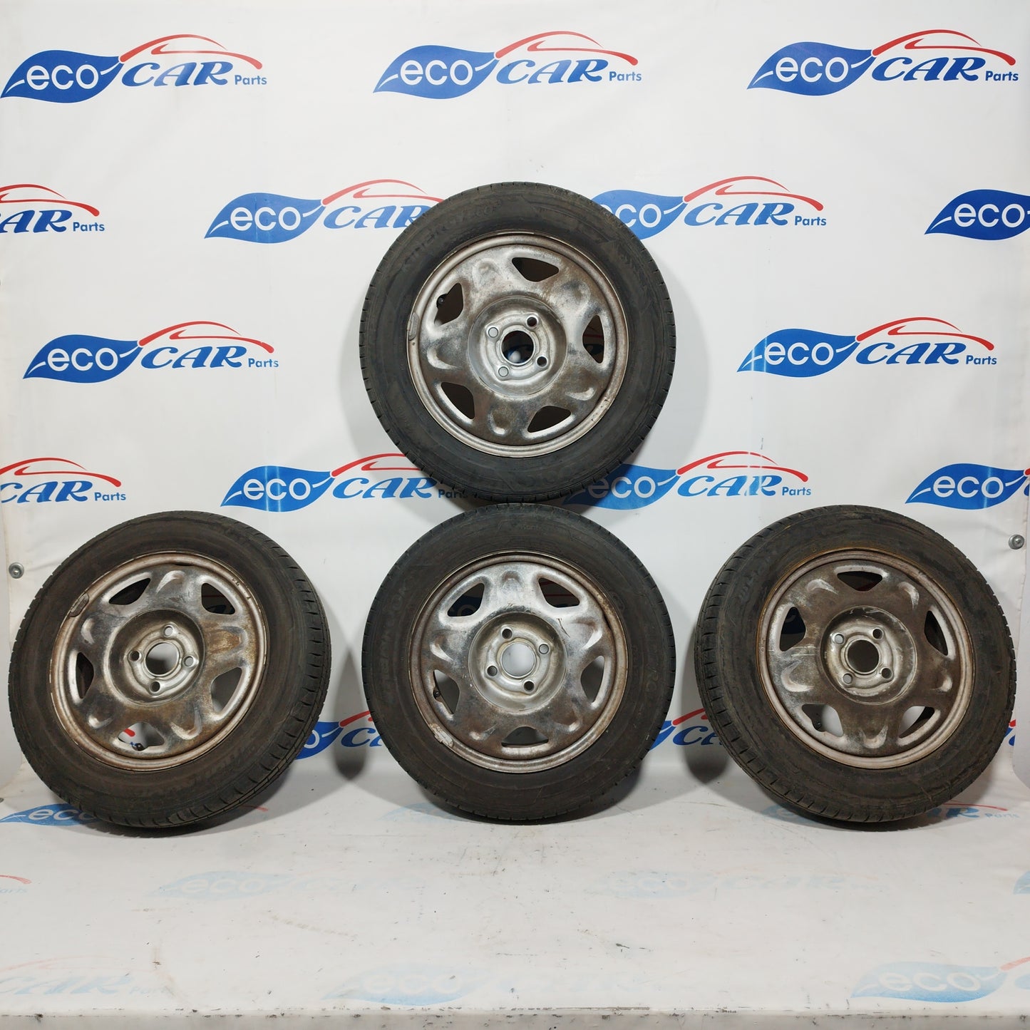 Cerchi in ferro da 14 con gomme 155/70/R14 Hankook Chevrolet Spark 2011 ecoAC4889