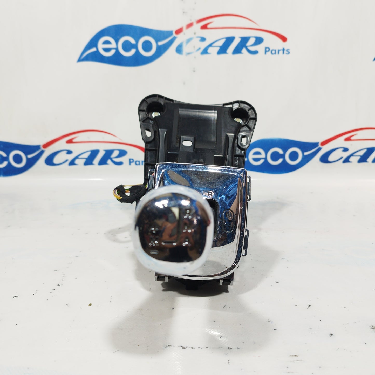 Automatic gear lever Citroen C3 / Peugeot 208 2015 code: 9681692380-01 ecoAC4923