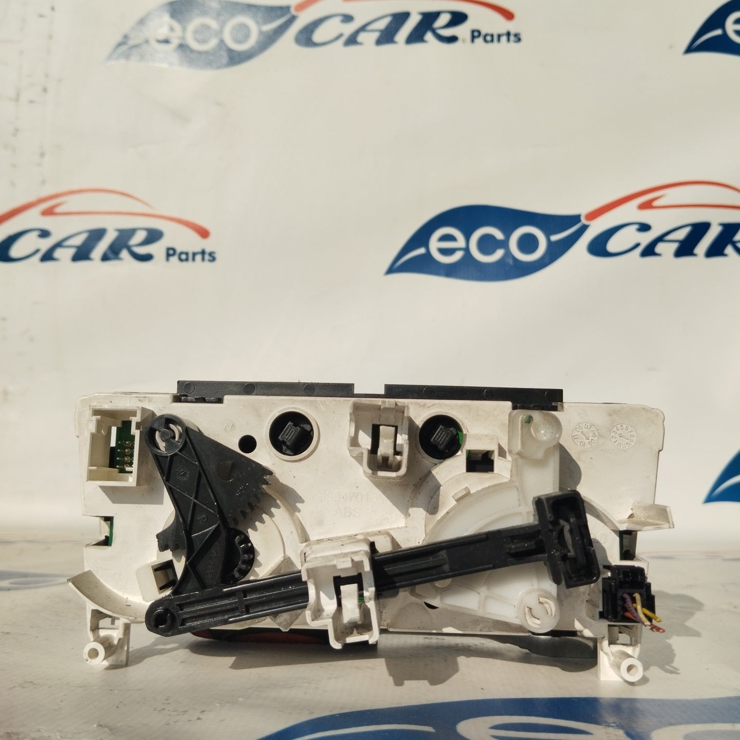 Peugeot 308 2009 digitales Klimabedienteil Code: T1000220k ecoAG2708