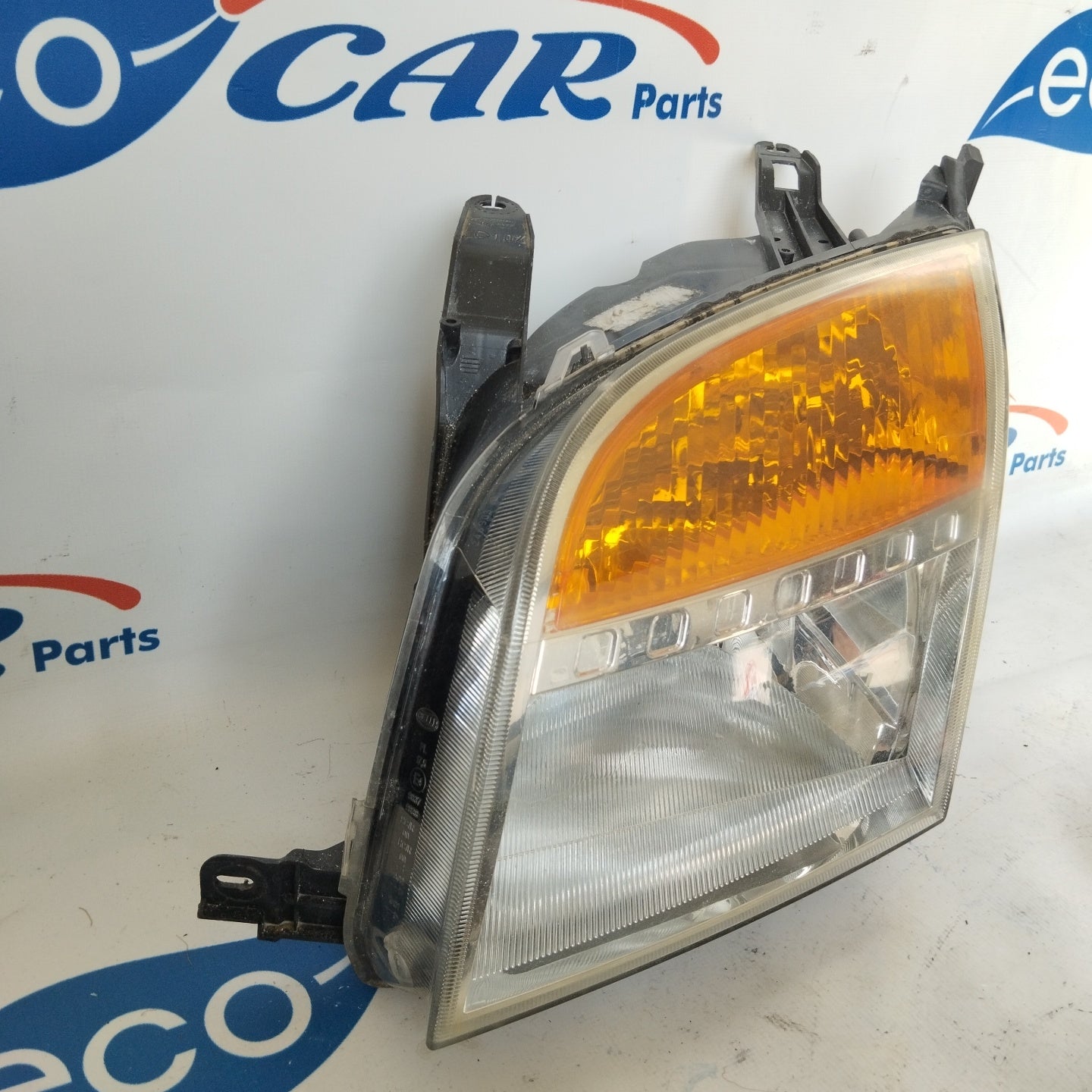 Ford Fusion 2005 ecoAG2714 Linker Frontscheinwerfer