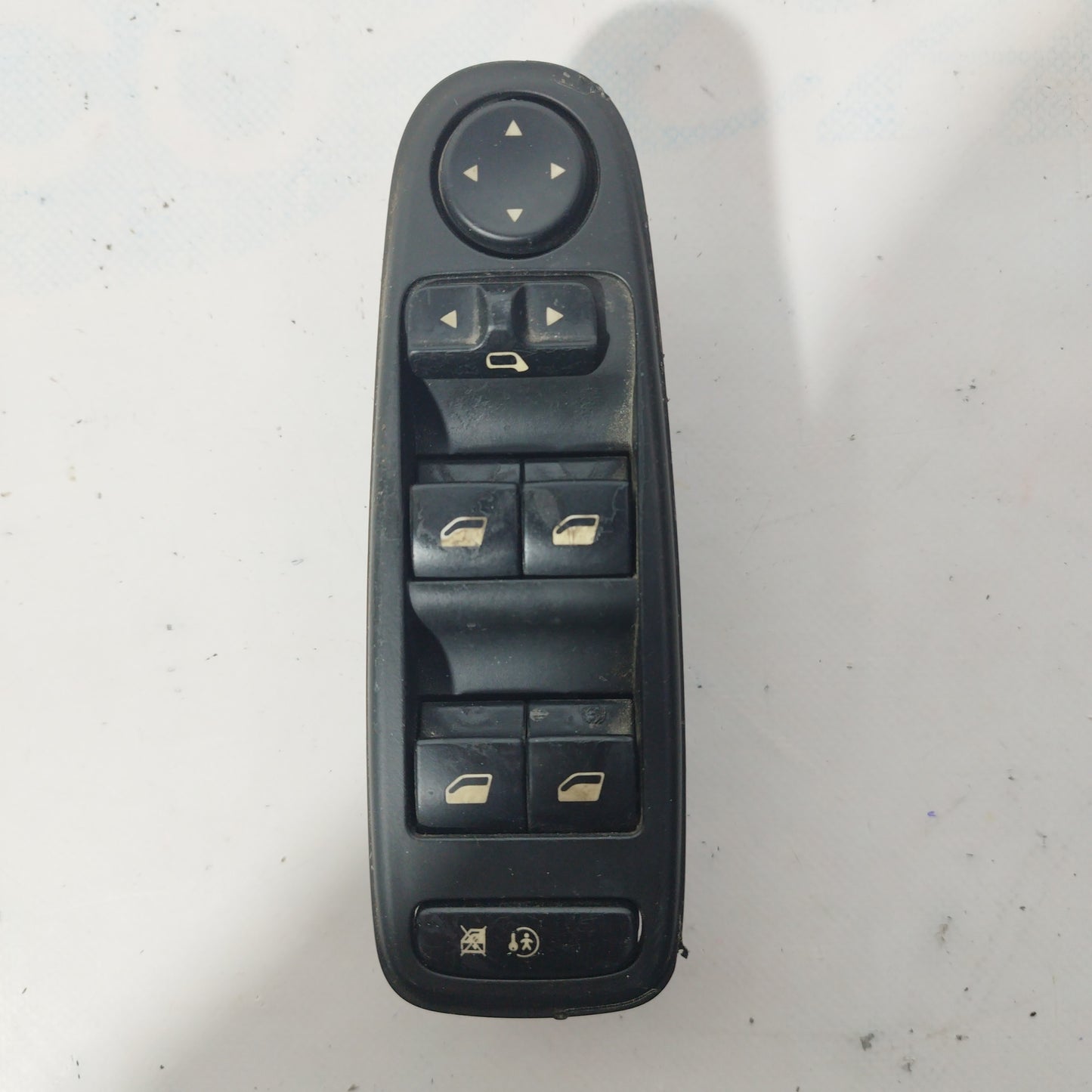 Pulsantiera anteriore sx 4 tasti Citroen C4 Picasso 2008 codice: 96639382zd ecoAC5002