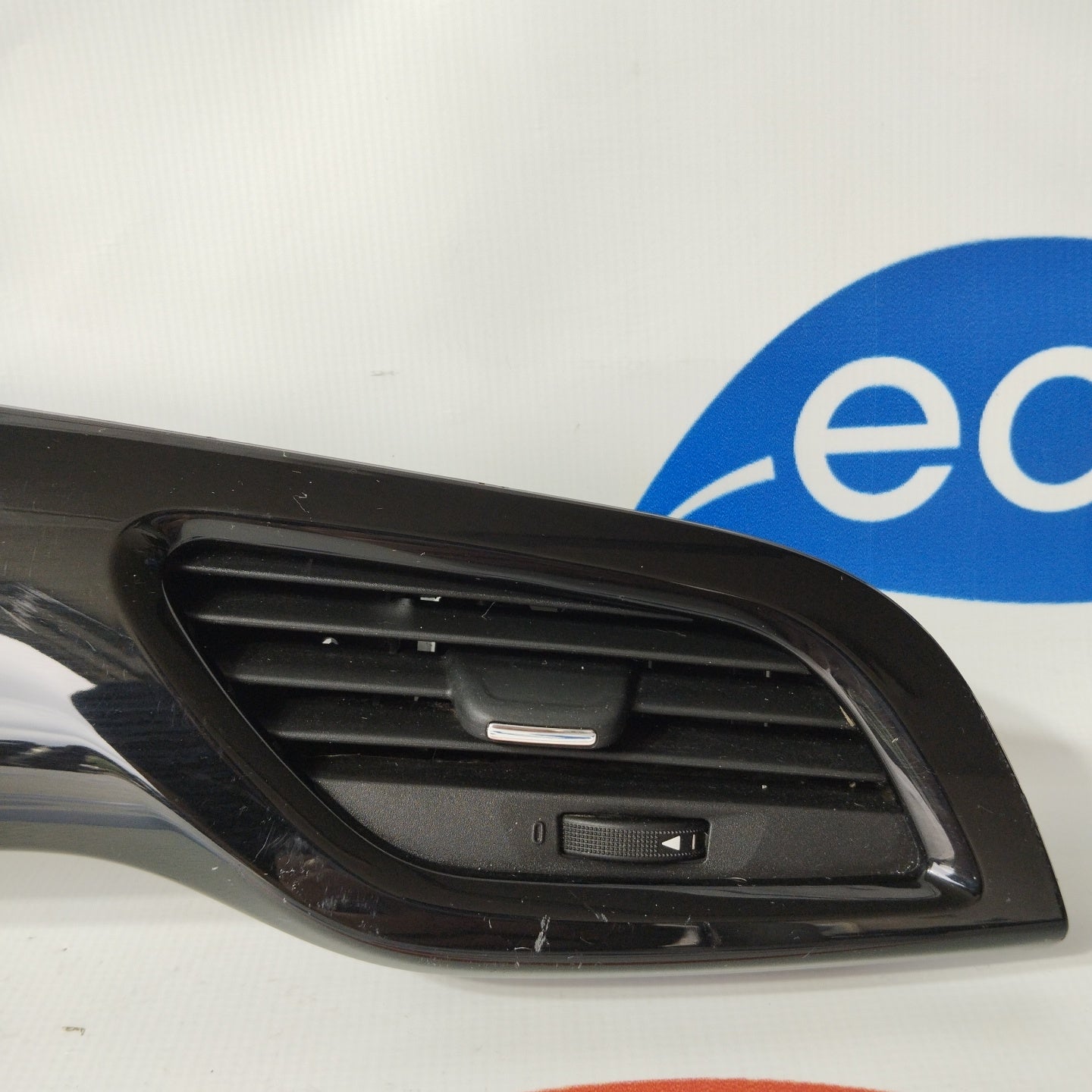 Armaturenbrettverkleidung/Rahmen mit Lüftungsdüse rechts, Opel Corsa, E-Code: 13476121 ecoAG2725