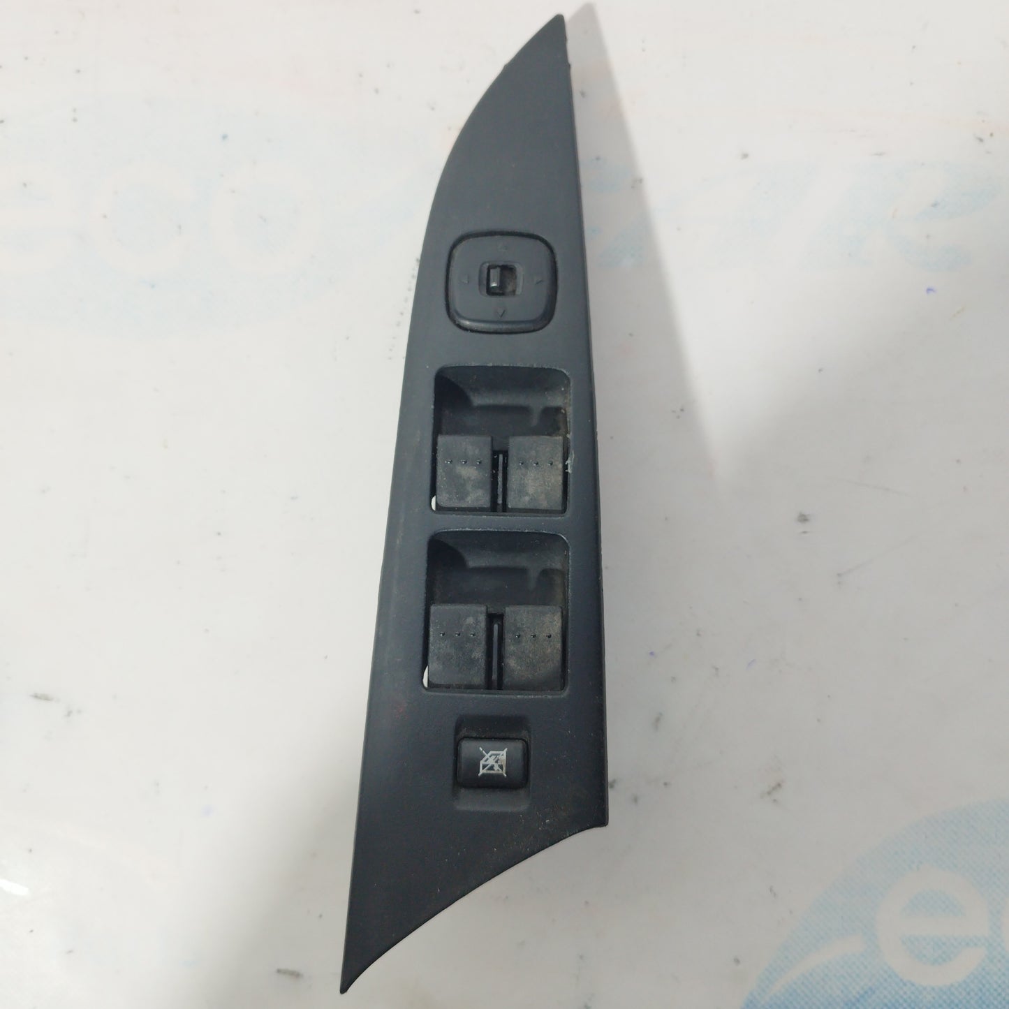 Front left 4 button control panel Mazda 3 2007 ecoAC5007