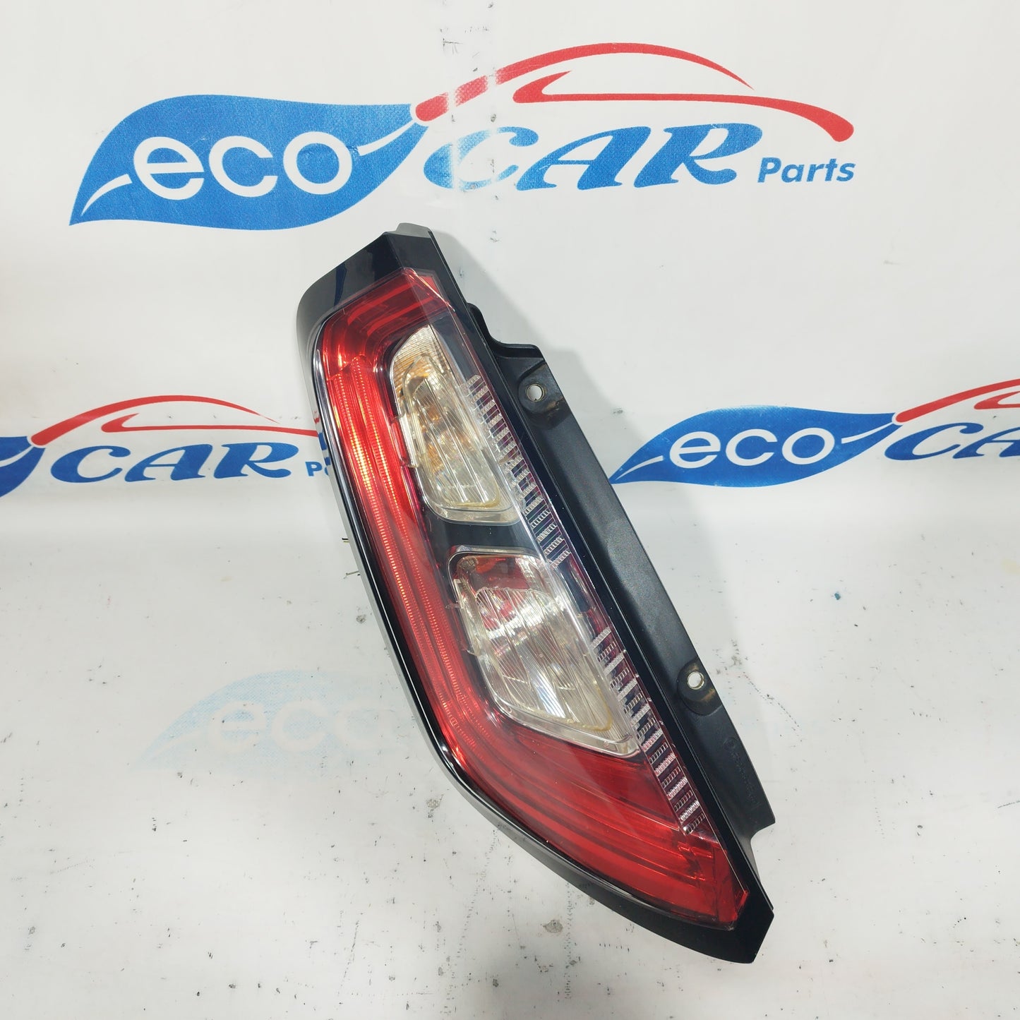 Fiat Punto Evo 2012 ecoAC5009 LED-Rückleuchte links