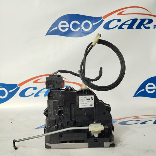 Front right lock Opel Corsa E code: 13431840 ecoAG2733