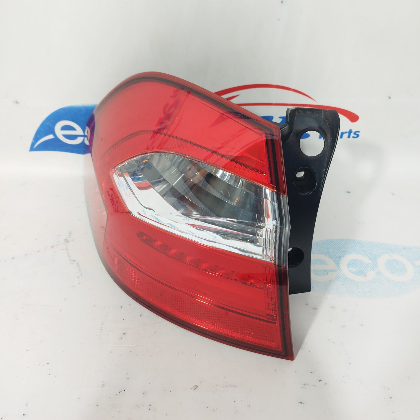 Fanale esterno posteriore a led sx Kia Rio 2015 codice: 92401-1w2 ecoAC5047