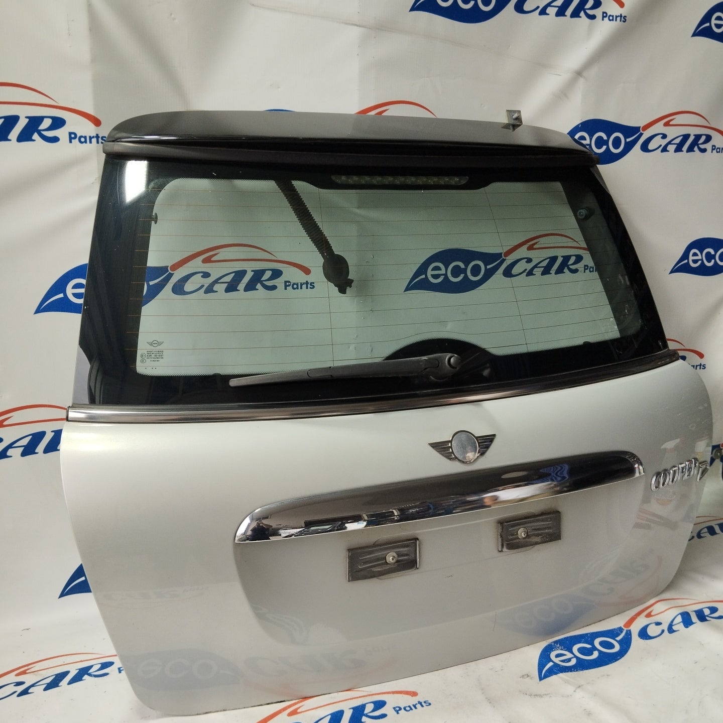 Mini Cooper R56 ecoAG2752 silver grey tailgate missing handle