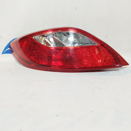 Mazda 2 2011 Linke Rückleuchte Depo ecoAC5063