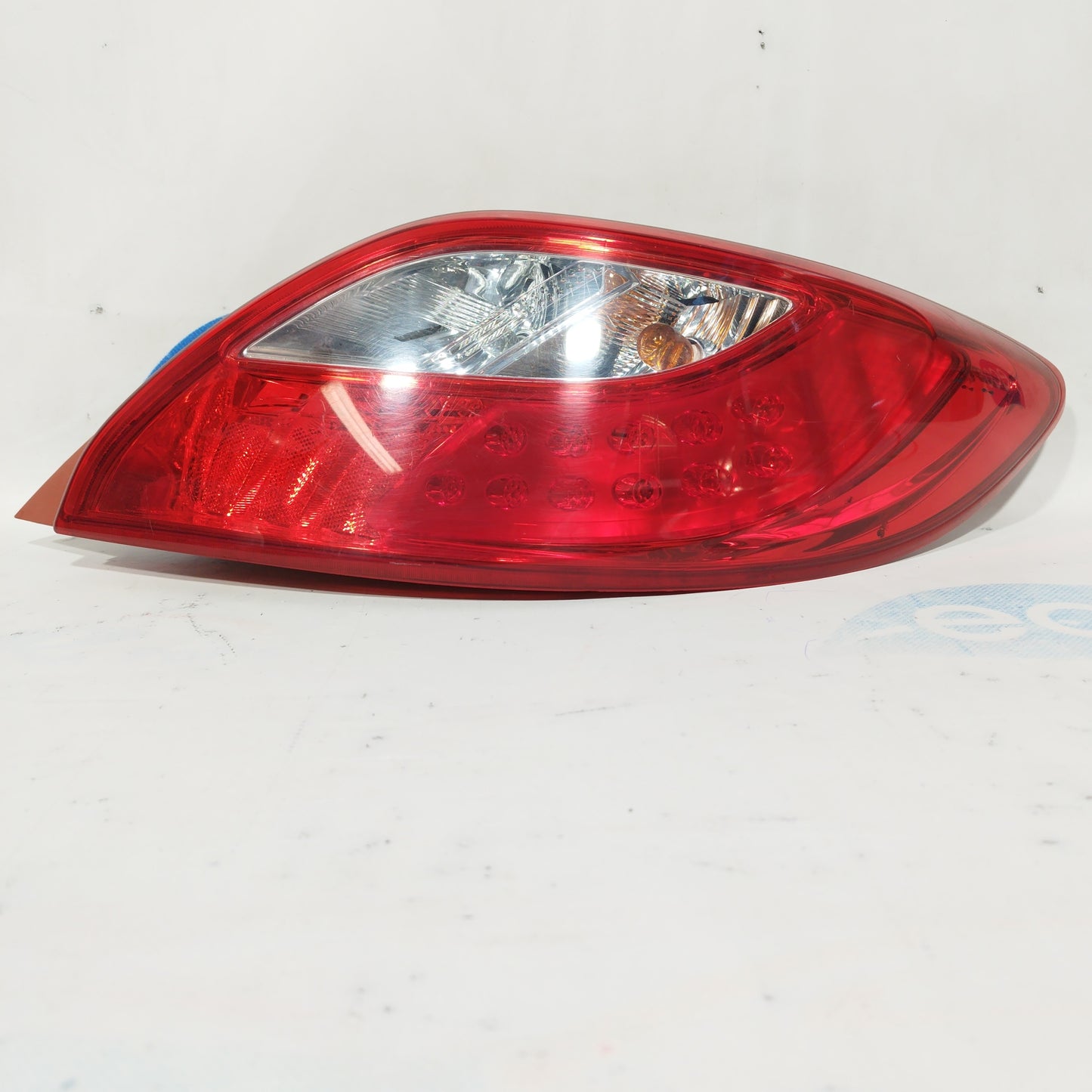 Mazda 2 2011 ecoAC5064 rechte Rückleuchte
