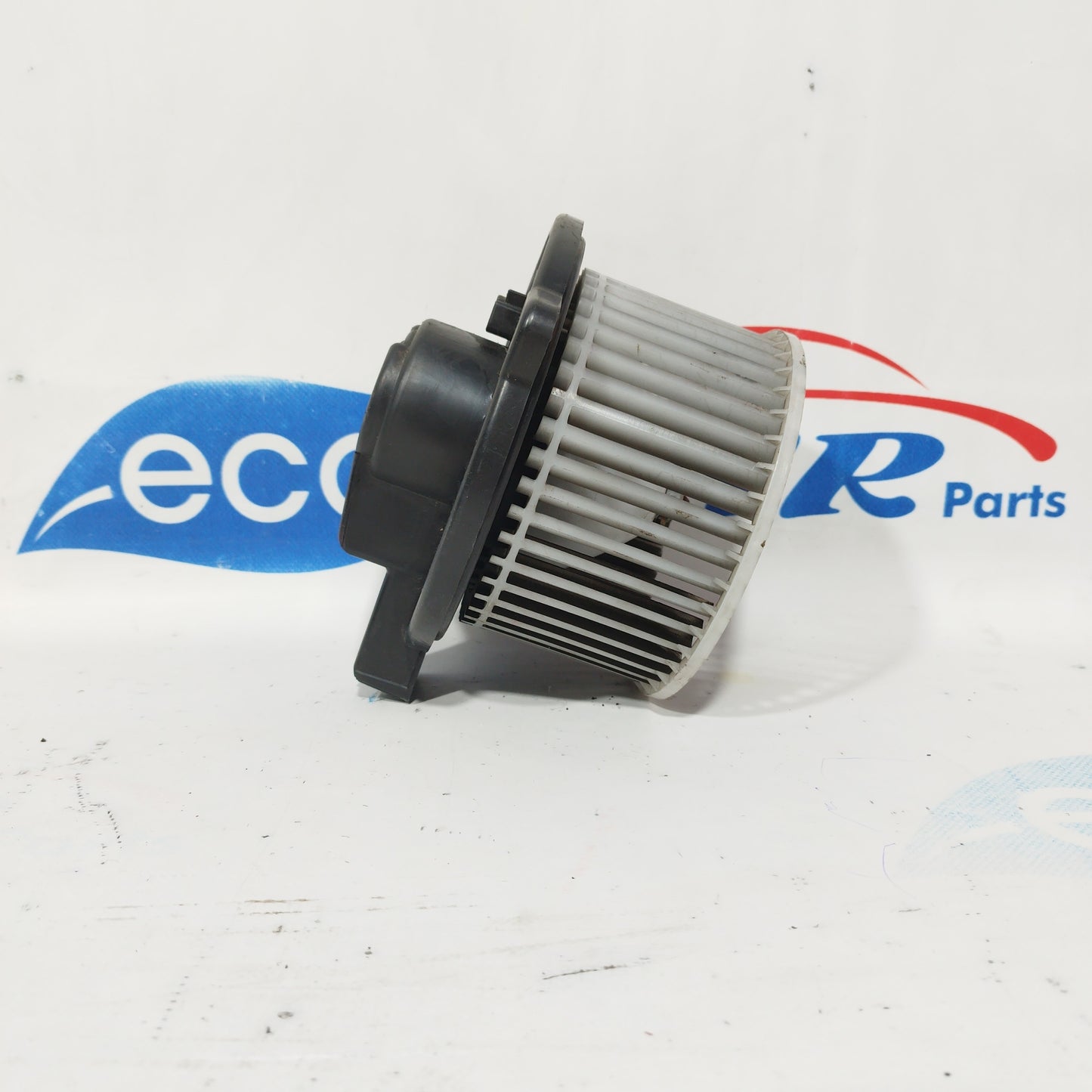 Interior heater fan Mazda 2 2011 2 PIN code: 872700-0690 ecoAC5088