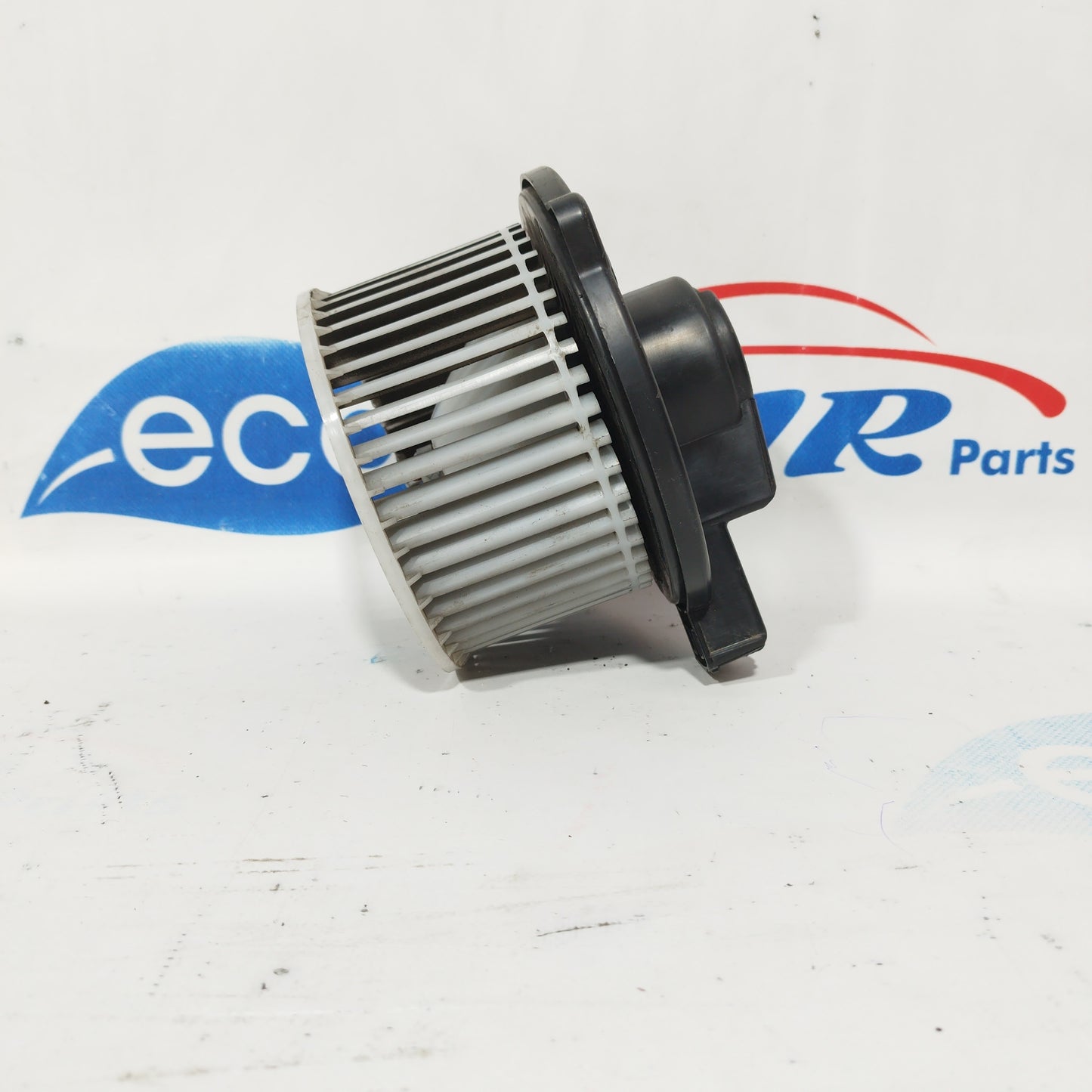 Interior heater fan Mazda 2 2011 2 PIN code: 872700-0690 ecoAC5088