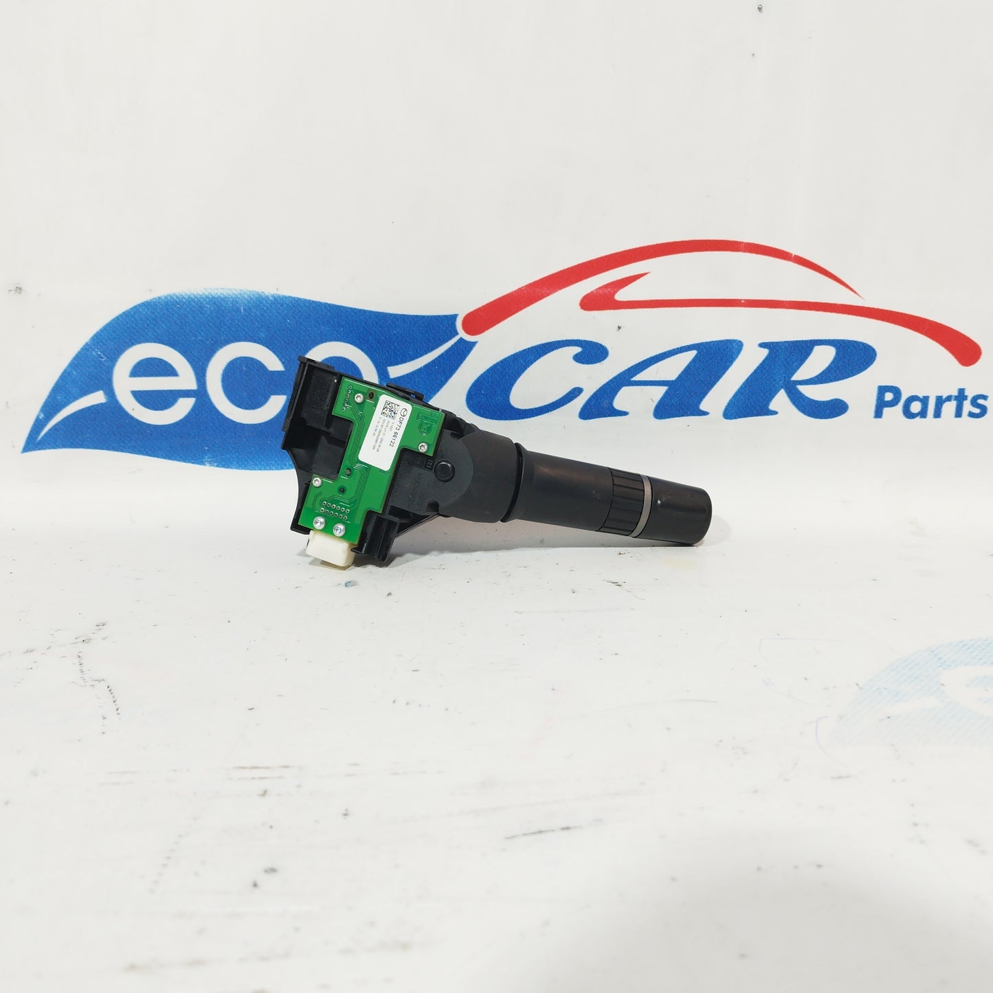 Mazda 2 2011 turn signal and headlight switch lever code: df7366122 ecoAC5095