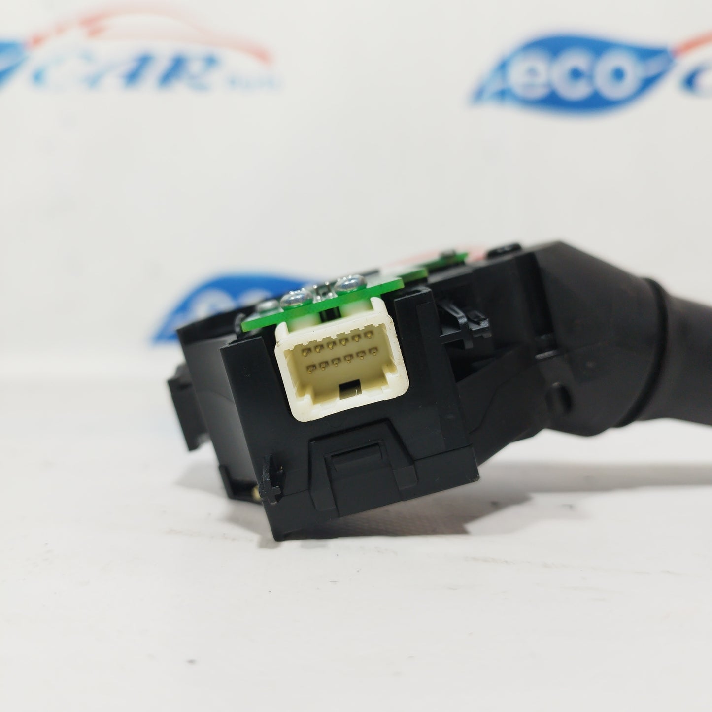 Mazda 2 2011 turn signal and headlight switch lever code: df7366122 ecoAC5095