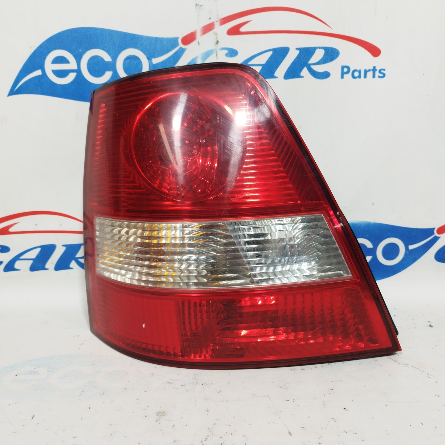 Linke Rückleuchte Kia Sorento 2002 Code: 92401-3E0 ecoAC5148