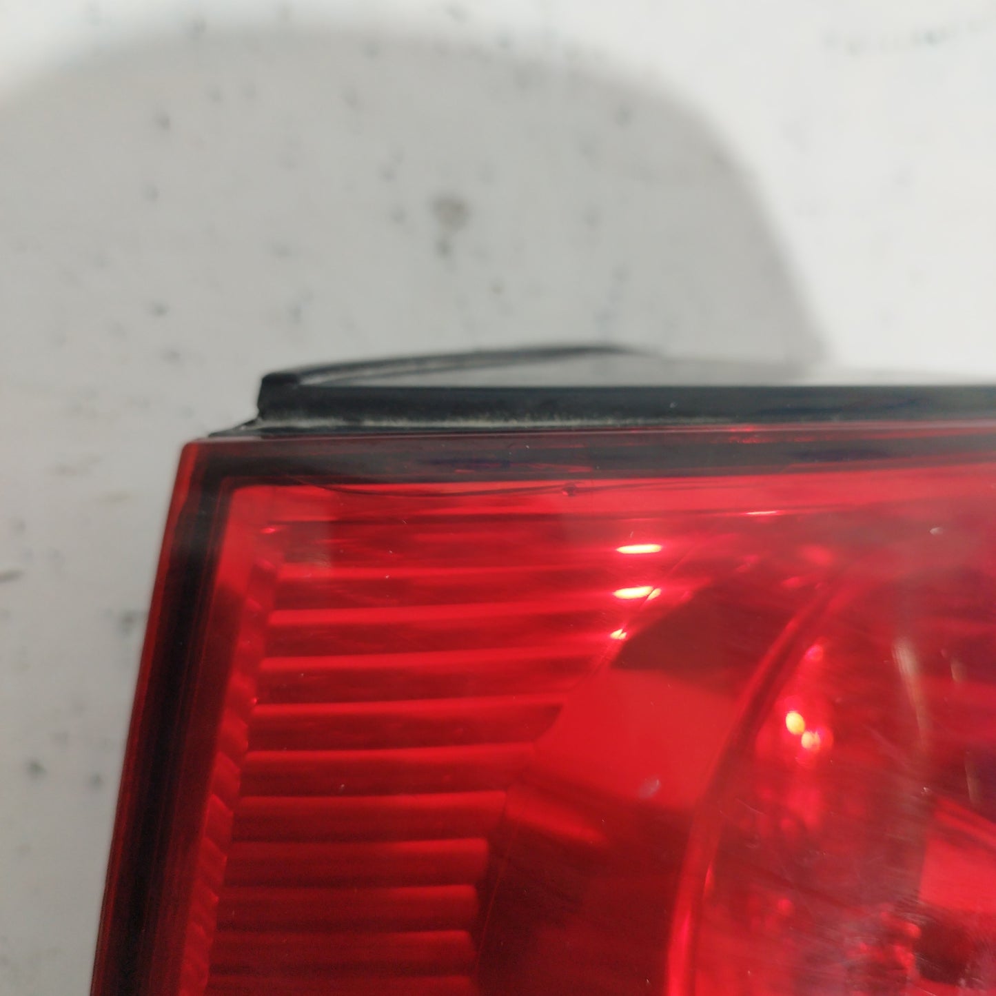 Linke Rückleuchte Kia Sorento 2002 Code: 92401-3E0 ecoAC5148