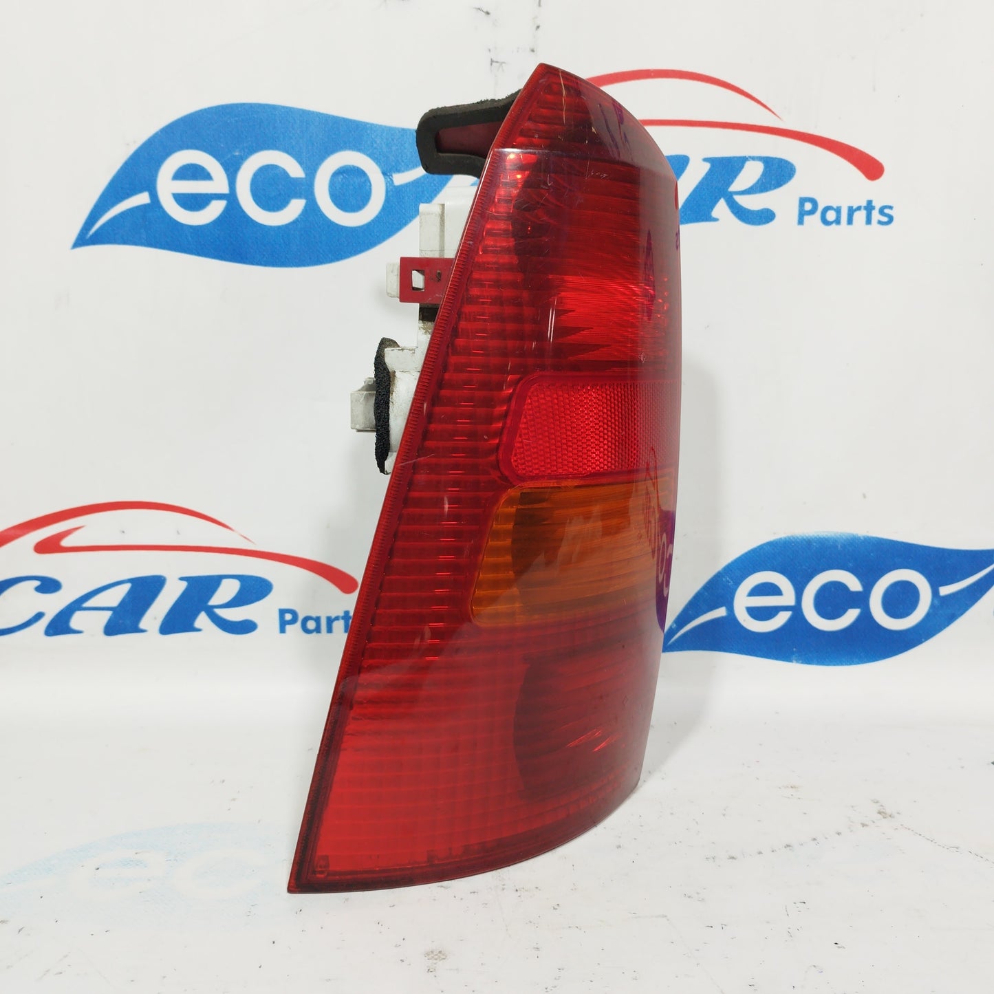 Left rear light Ford Focus SW 2002 ecoAC5152