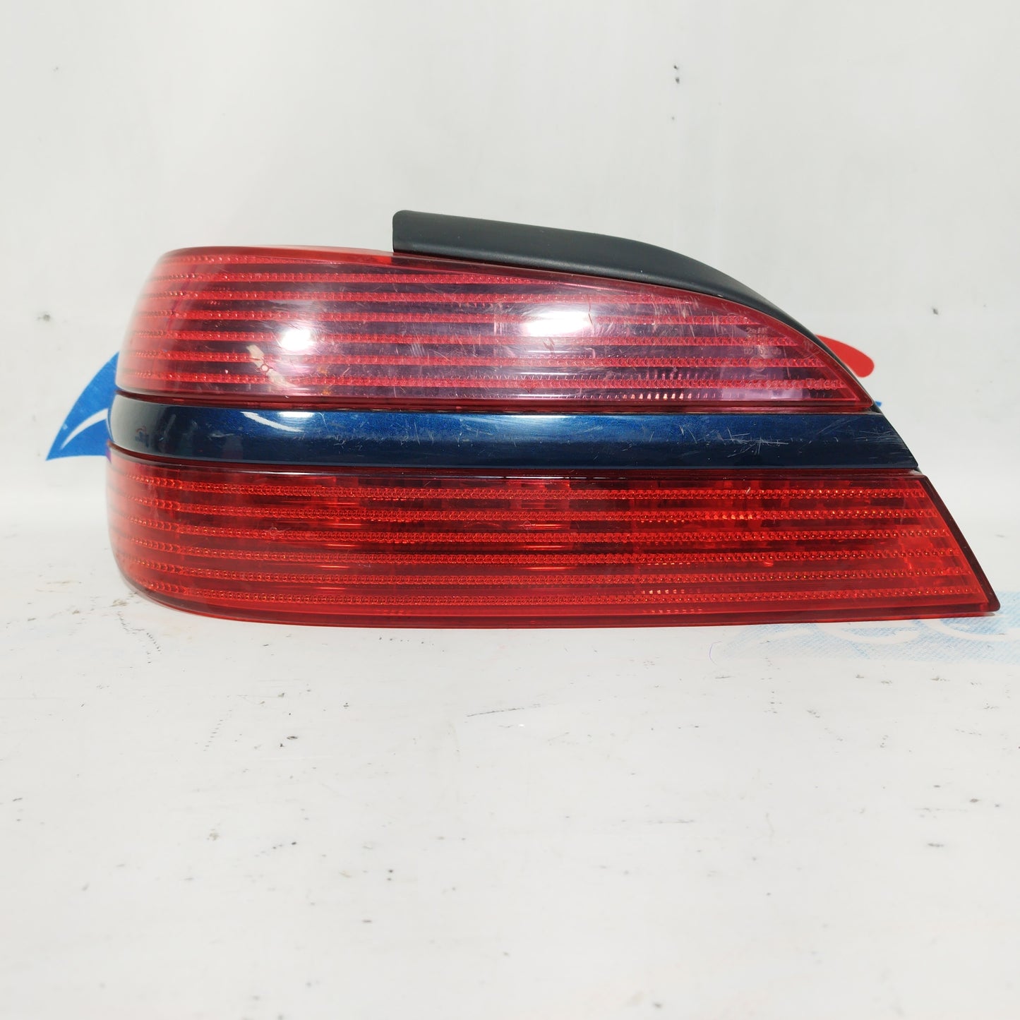 Linke Rückleuchte Peugeot 406 1999 Code: 9630364877 ecoAC5155