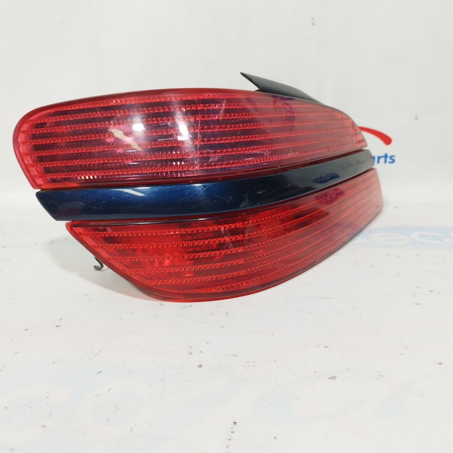 Linke Rückleuchte Peugeot 406 1999 Code: 9630364877 ecoAC5155